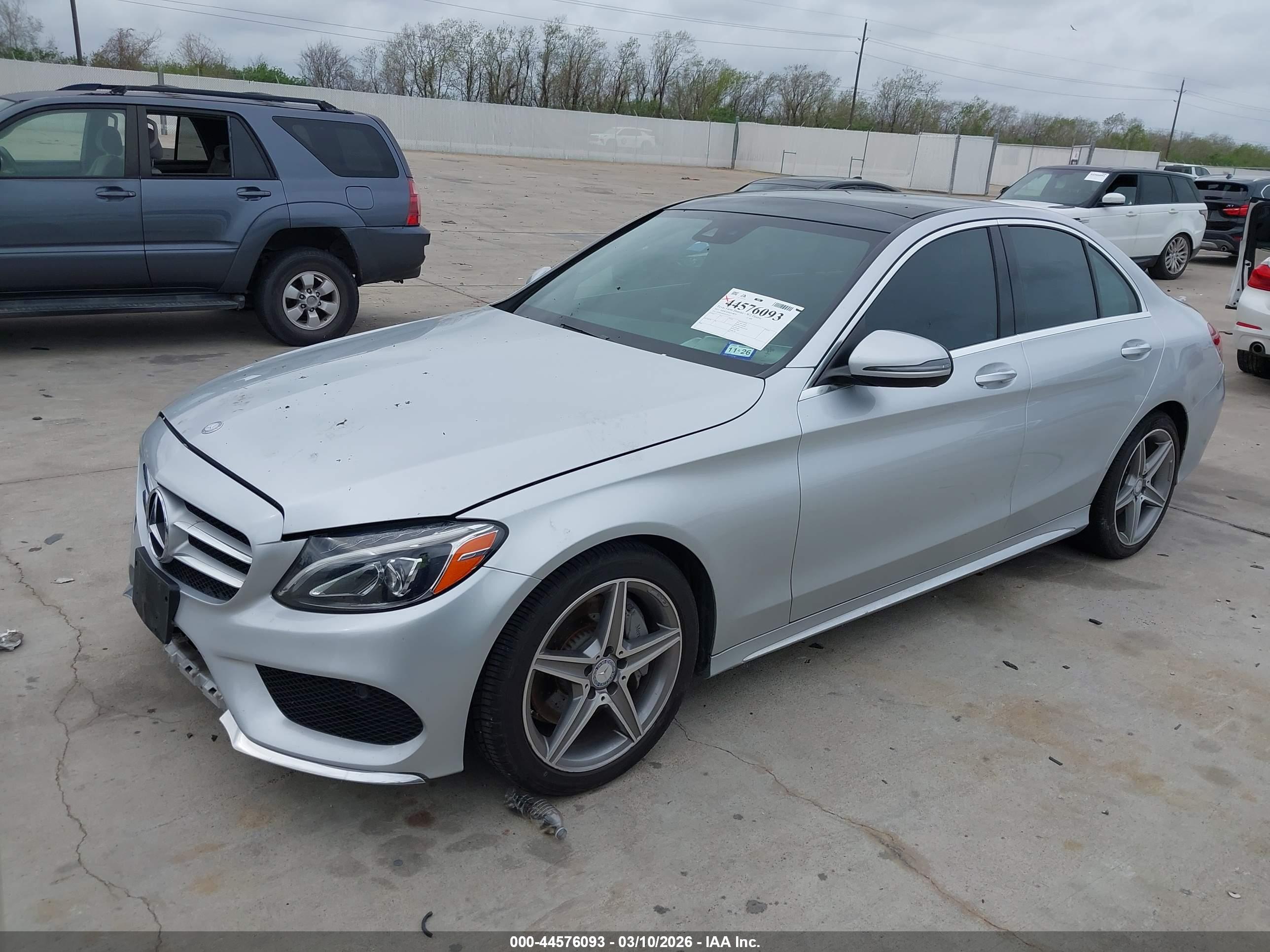 MERCEDES-BENZ C image 2