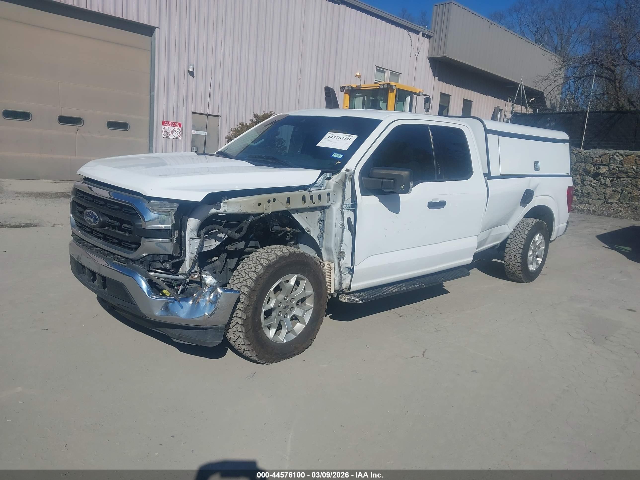 FORD F-150 image 2