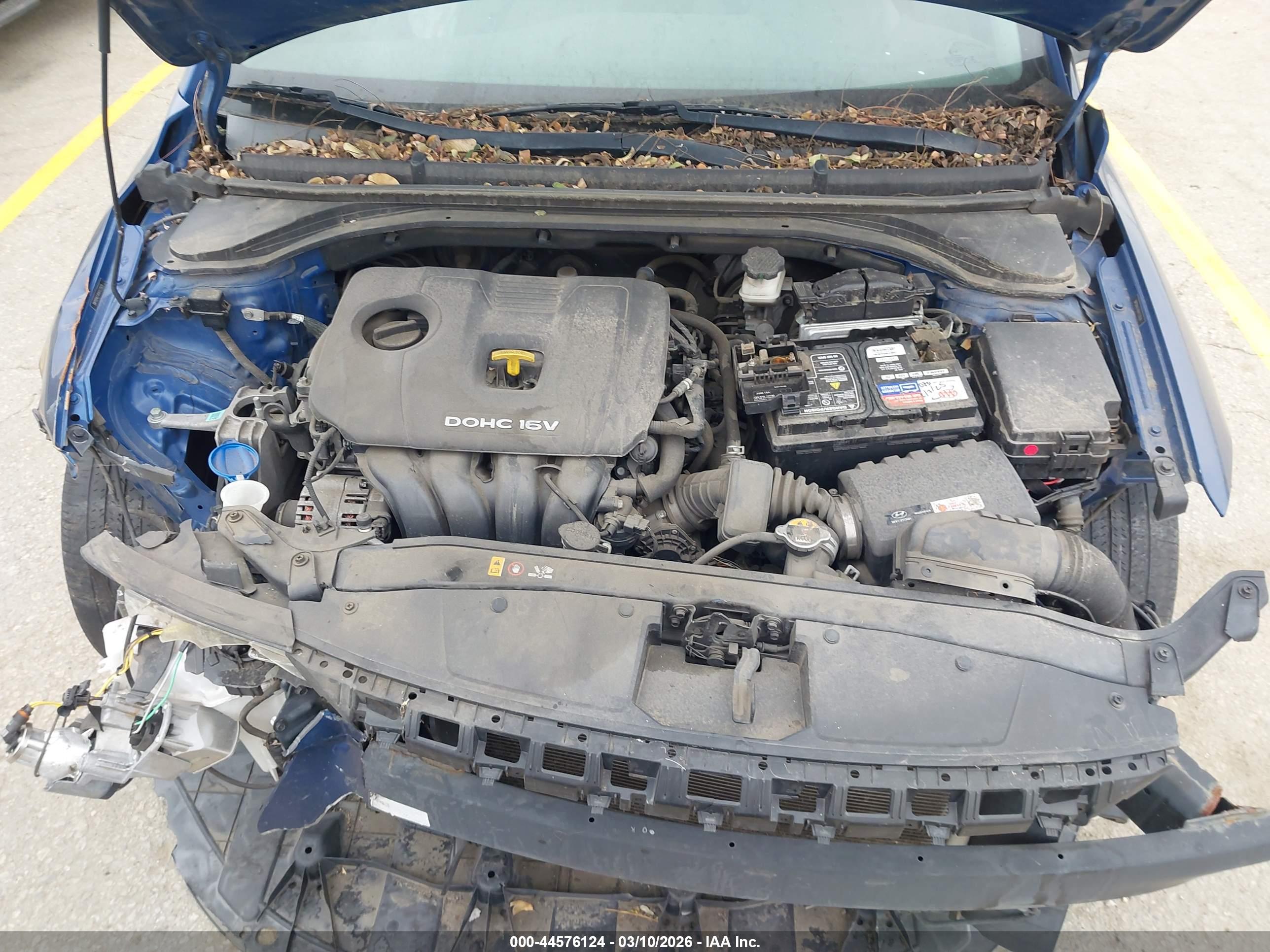 HYUNDAI ELANTRA image 10