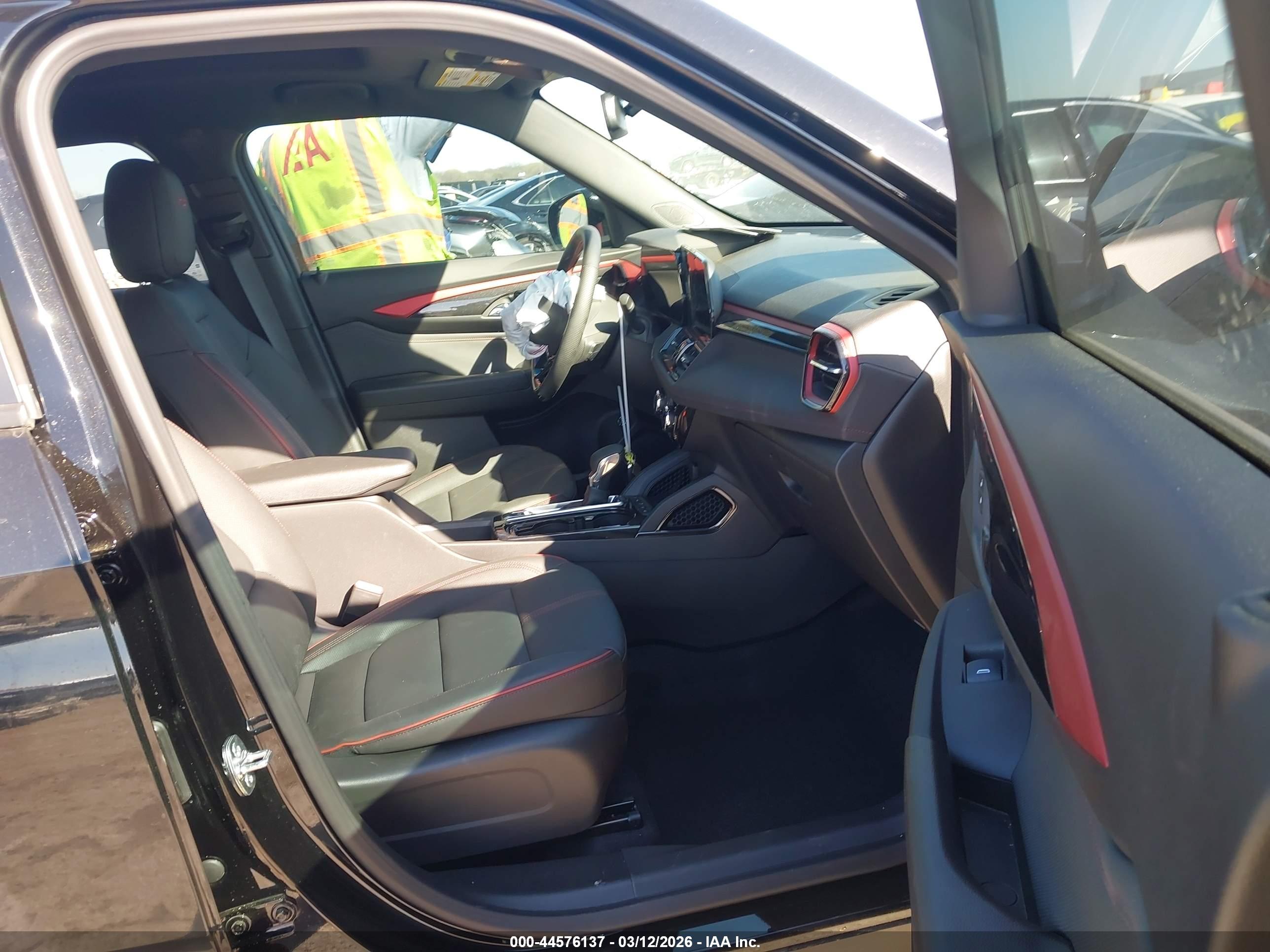CHEVROLET TRAILBLAZER image 5