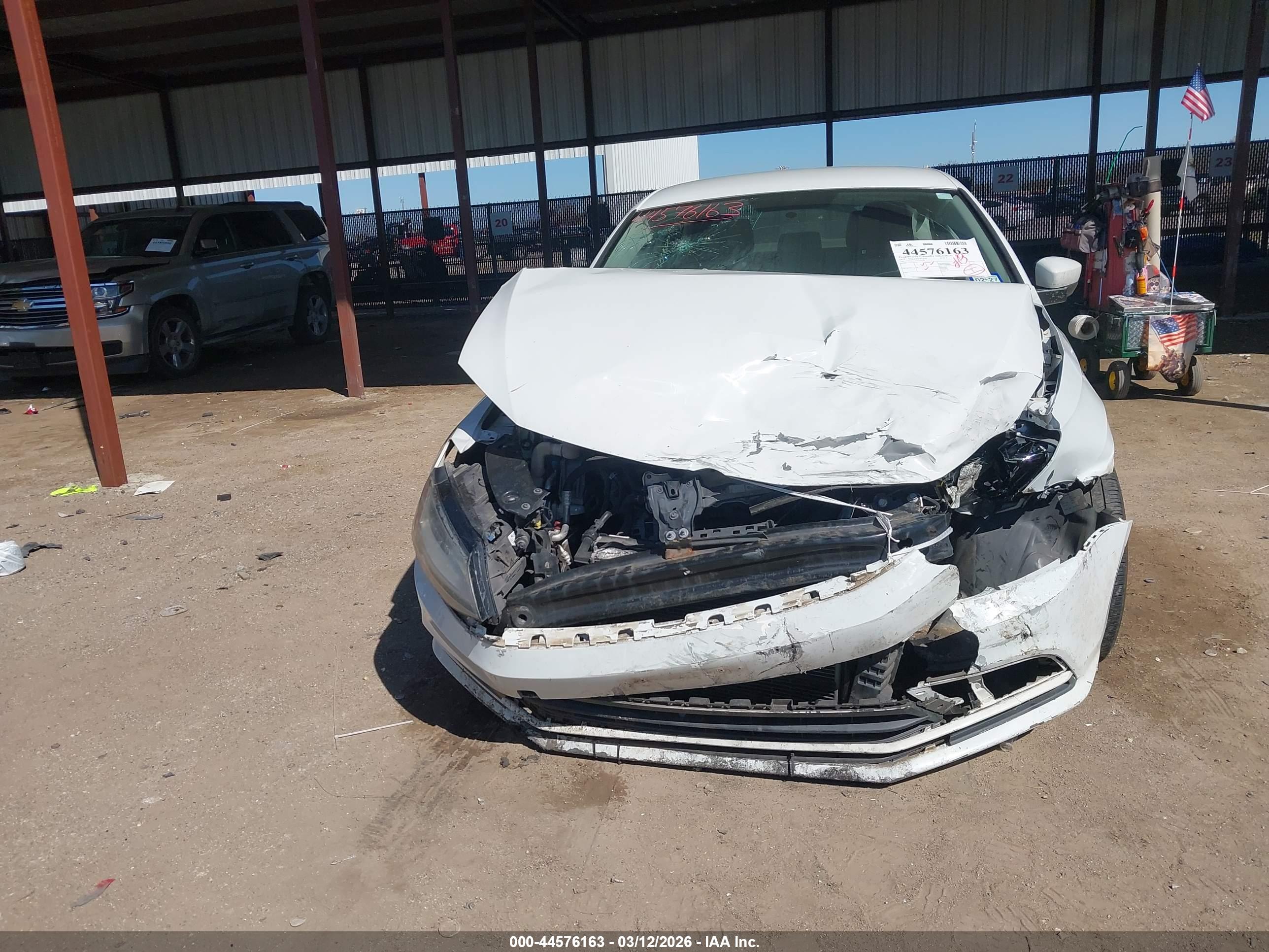VOLKSWAGEN JETTA image 6