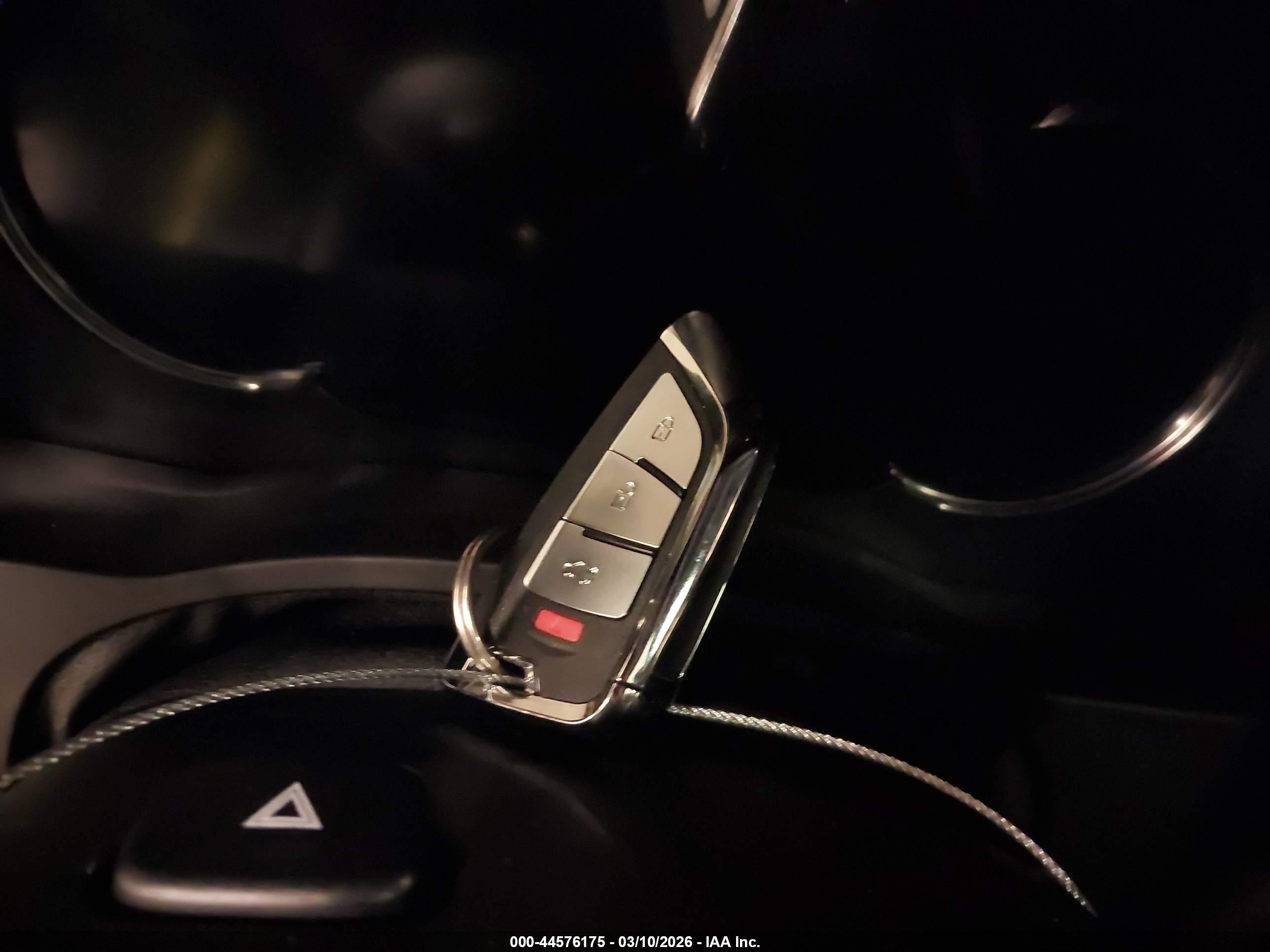 CADILLAC ESCALADE image 11