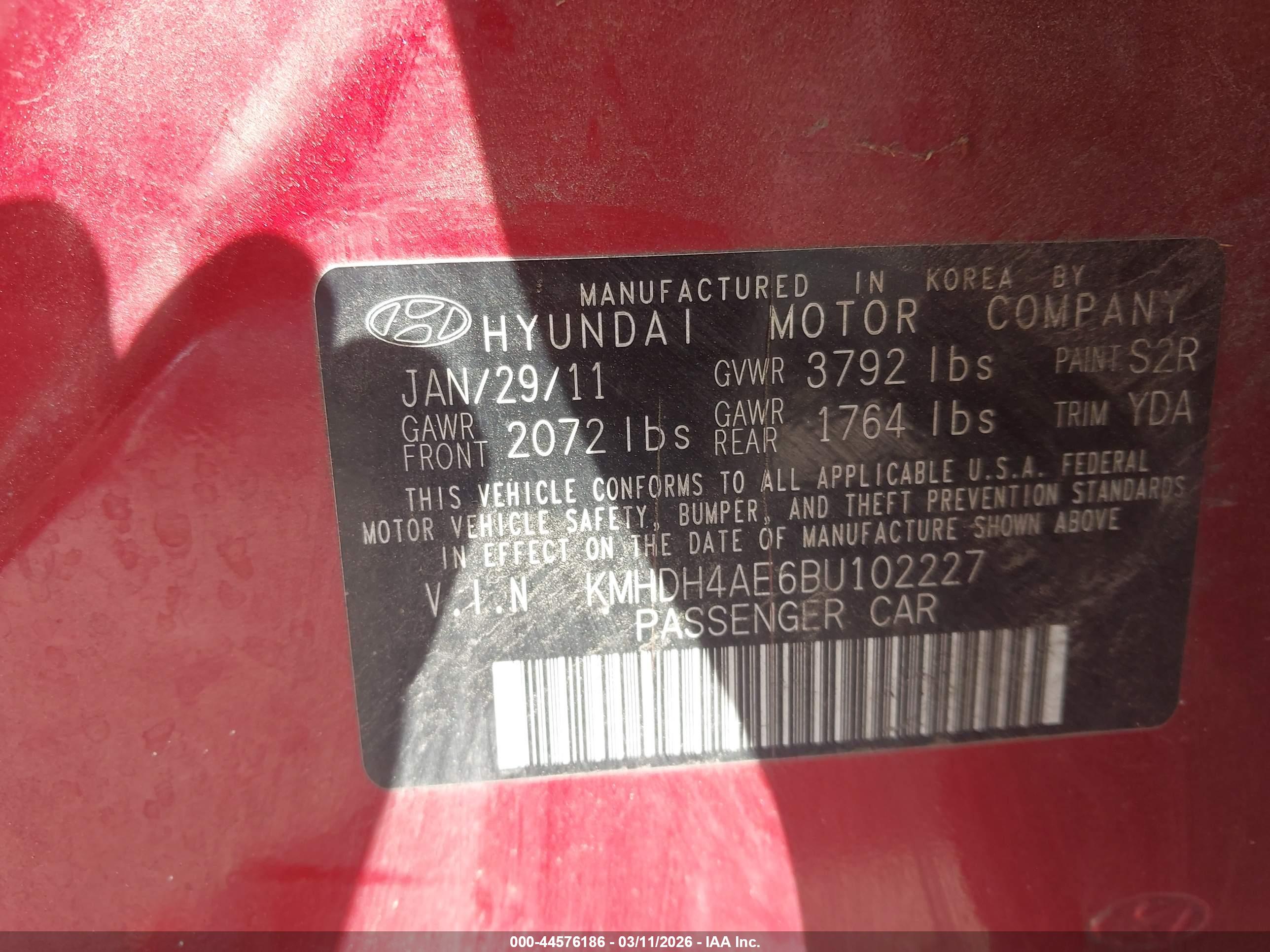 HYUNDAI ELANTRA image 9