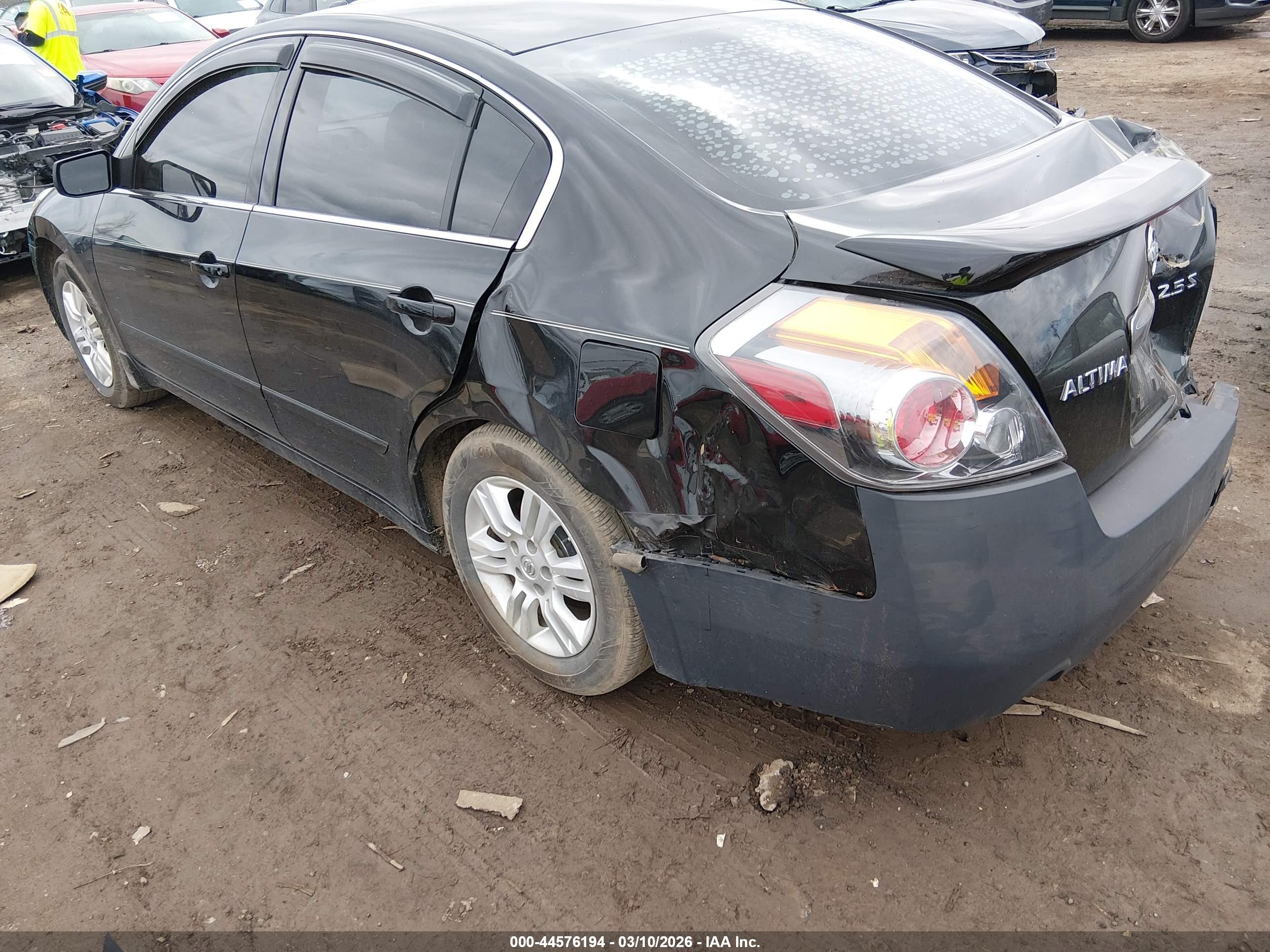 NISSAN ALTIMA image 3