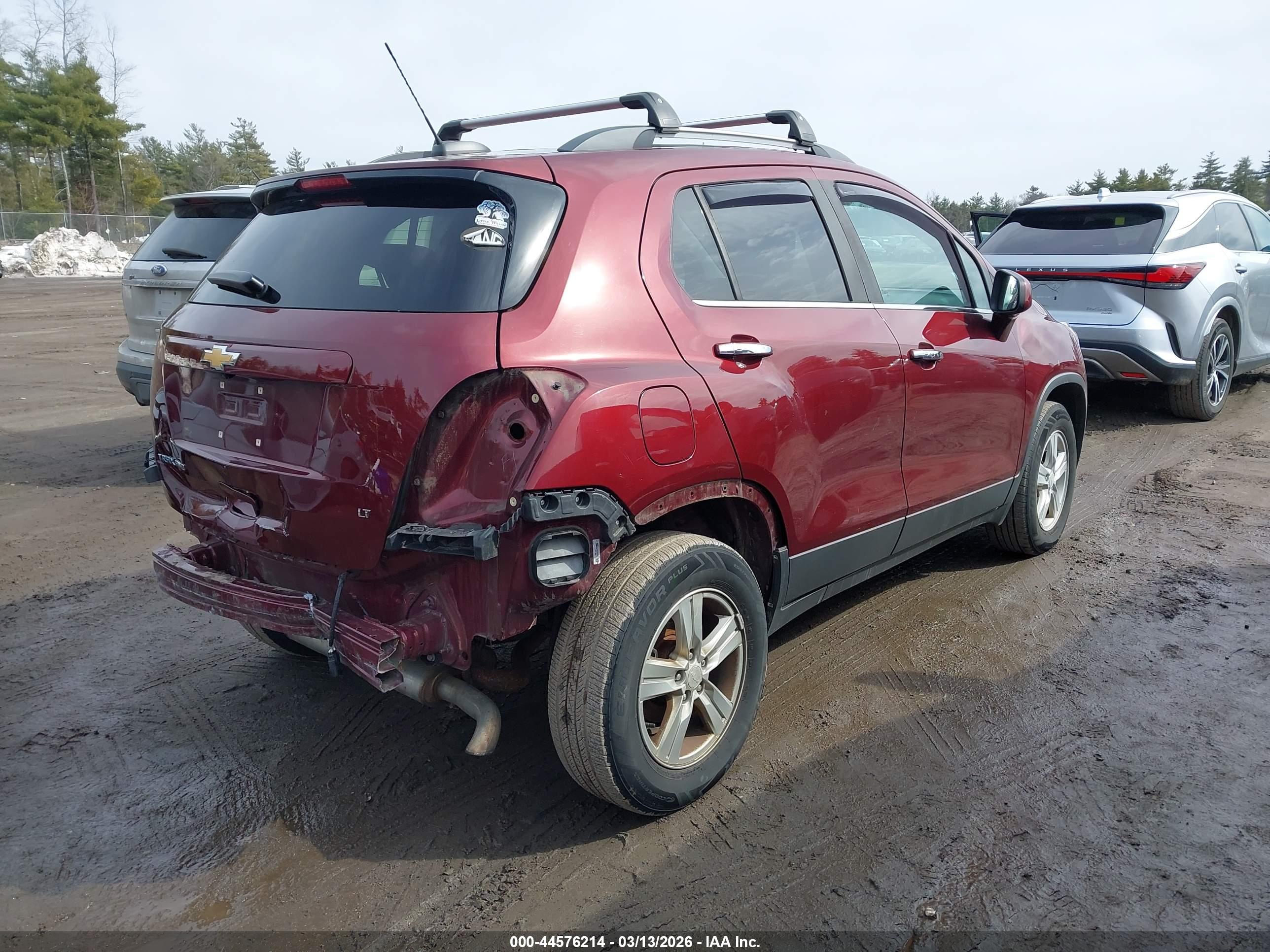 CHEVROLET TRAX image 4