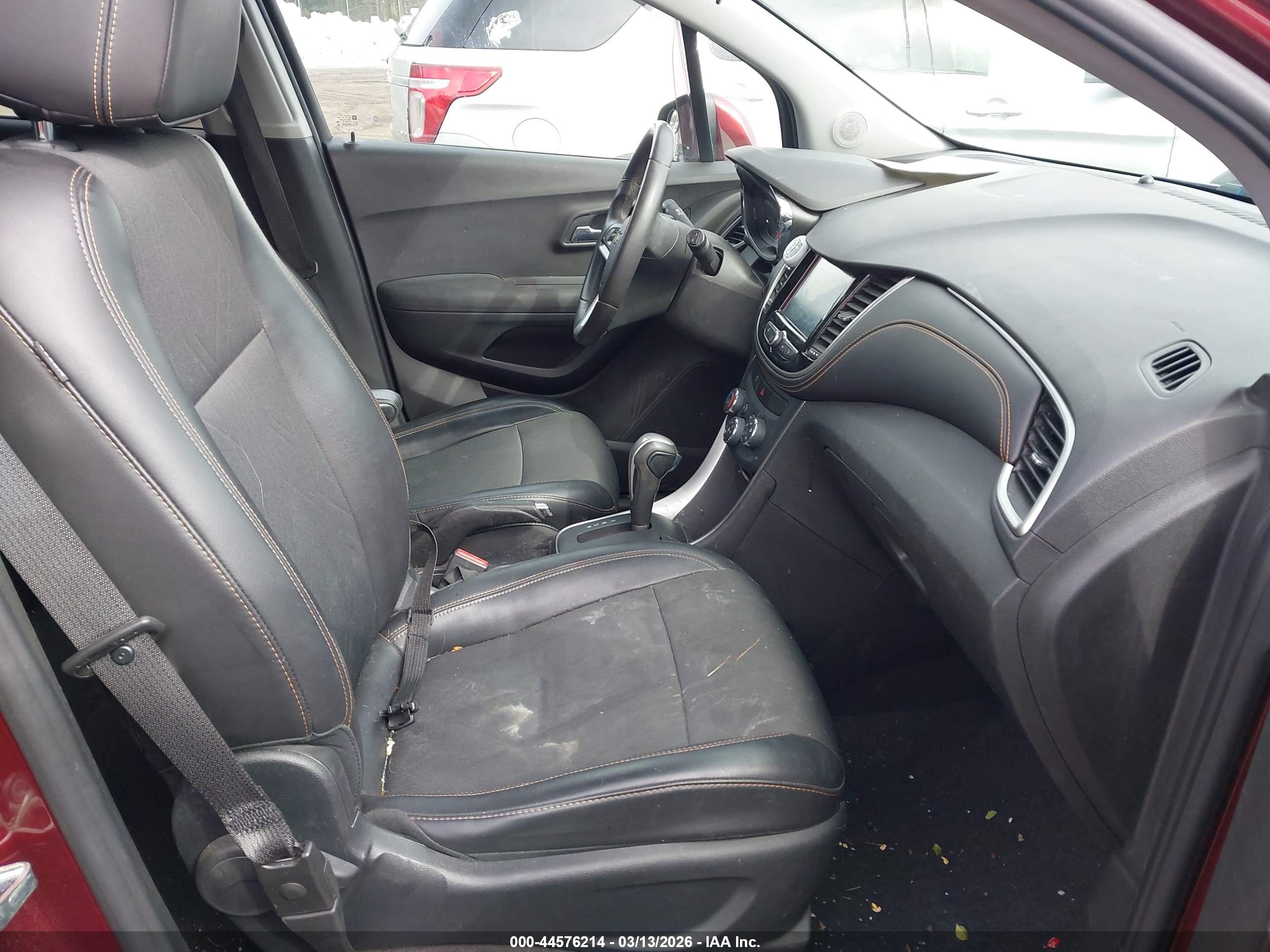 CHEVROLET TRAX image 5