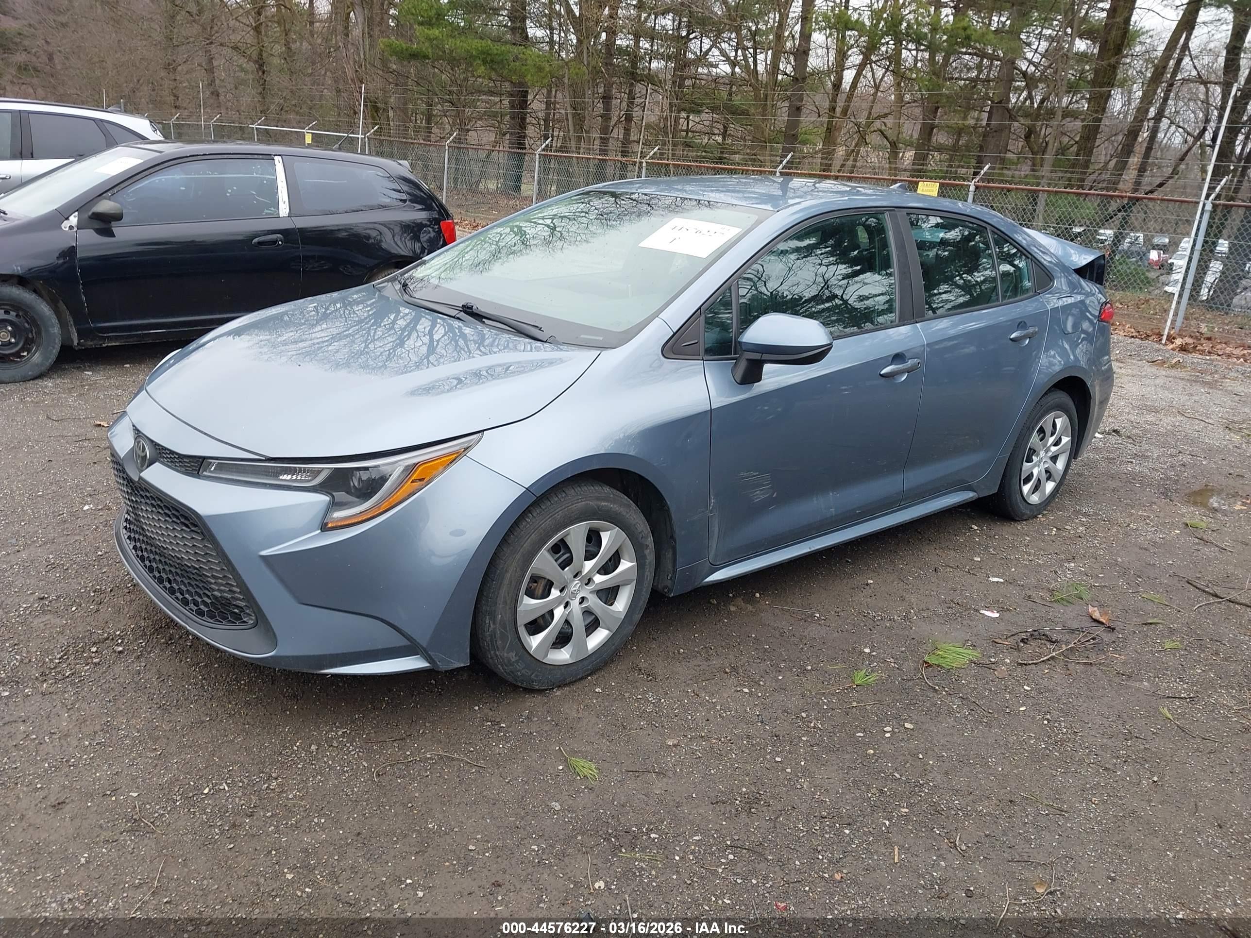 TOYOTA COROLLA image 2