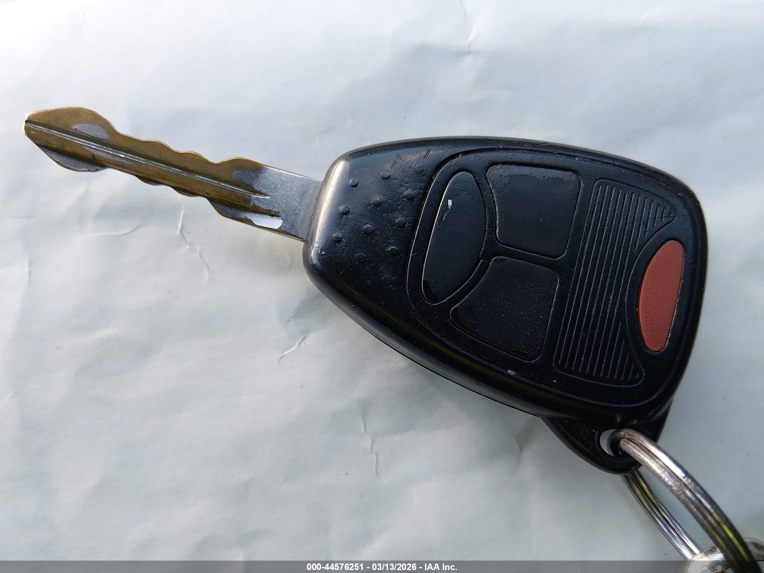 JEEP LIBERTY image 11