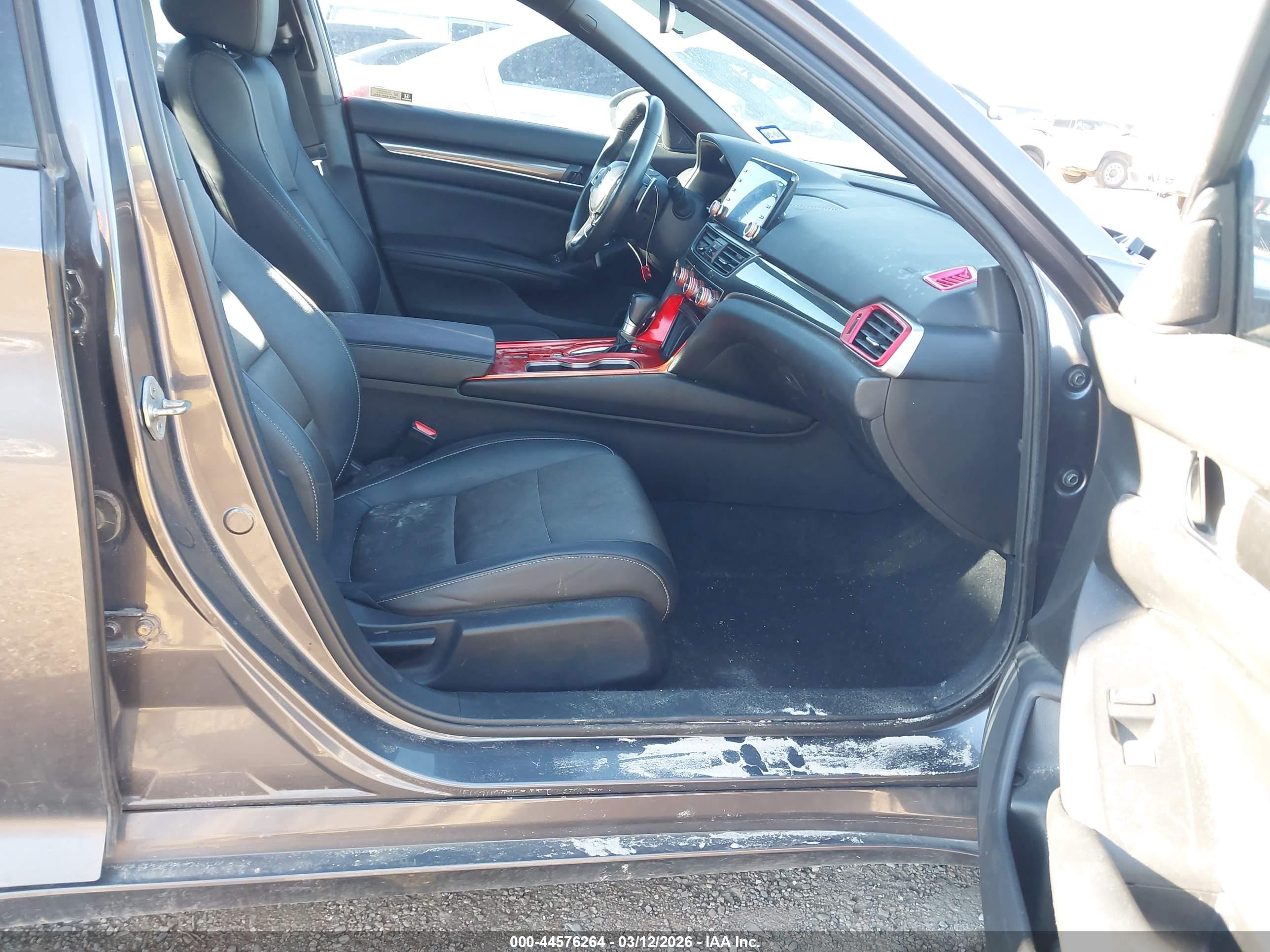 HONDA ACCORD image 5