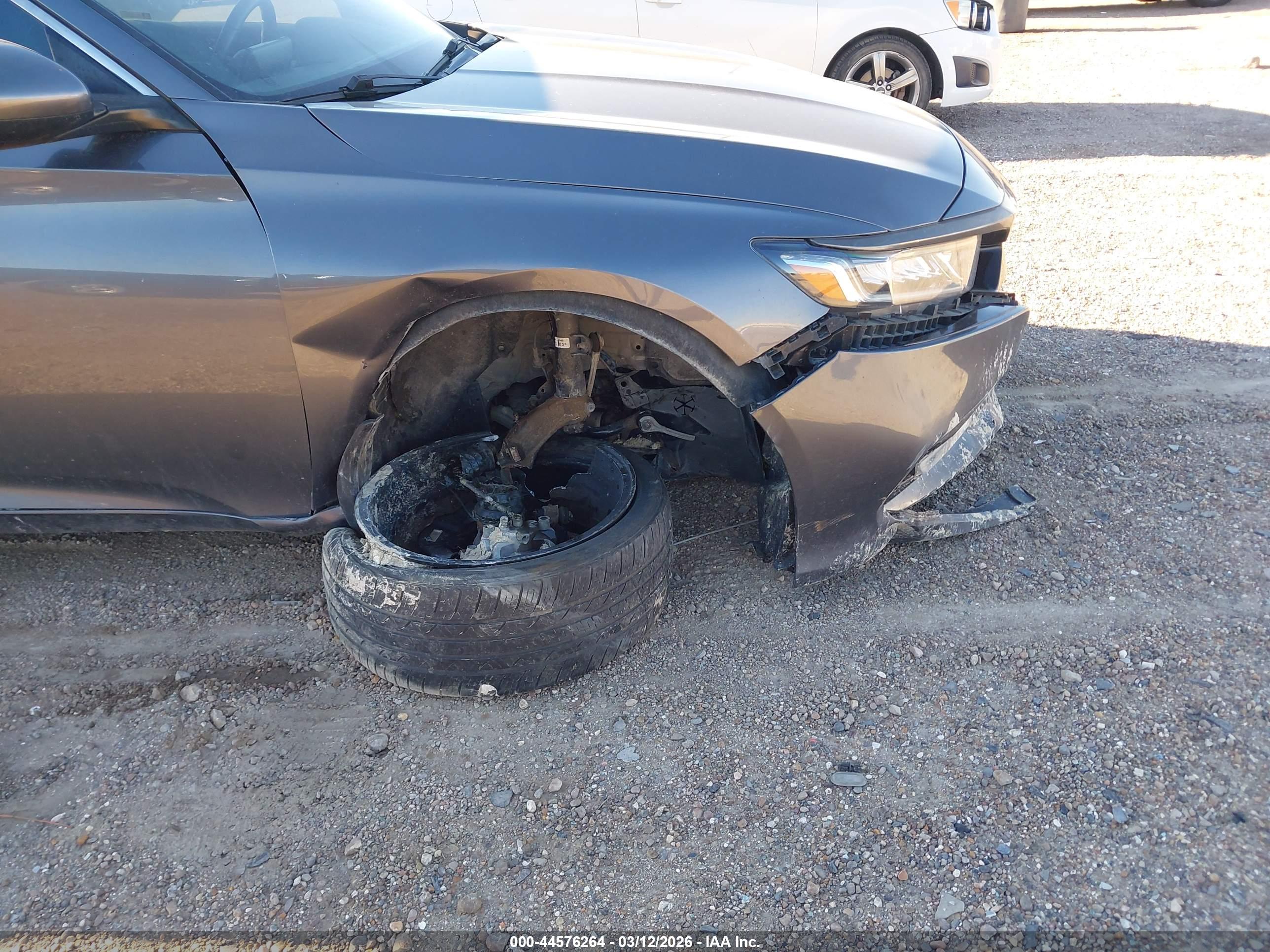 HONDA ACCORD image 6