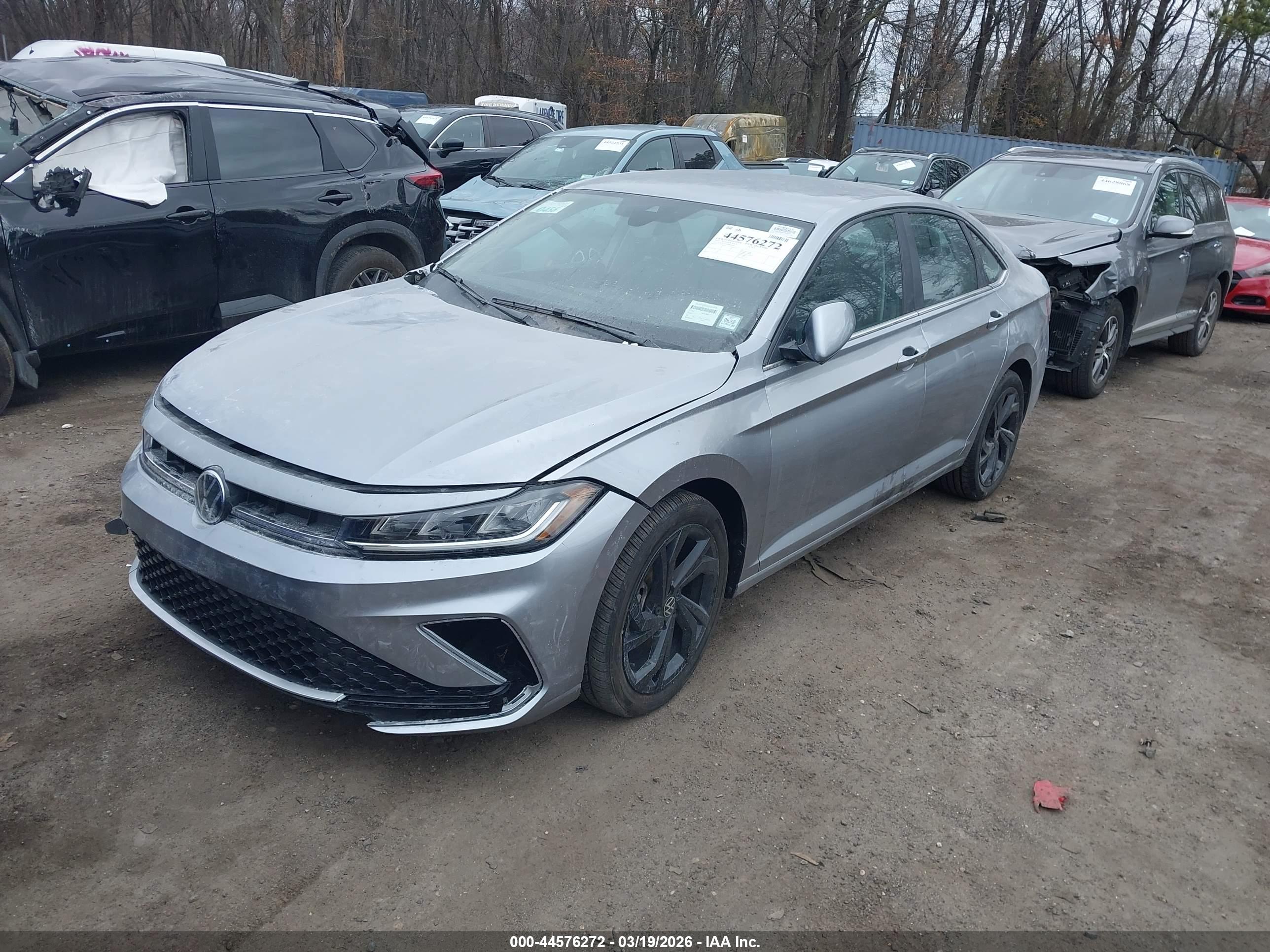 VOLKSWAGEN JETTA image 2