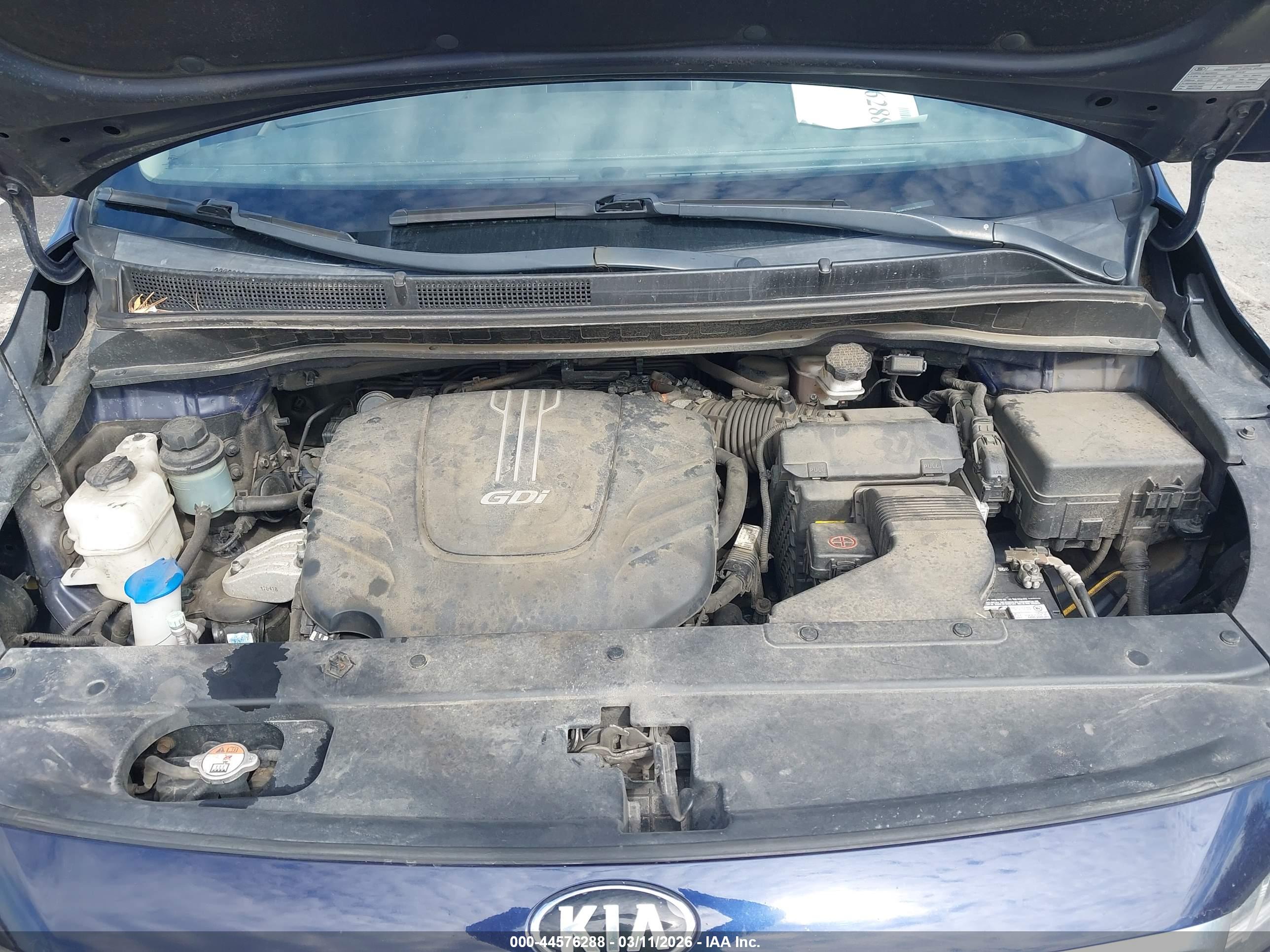 KIA SEDONA image 10