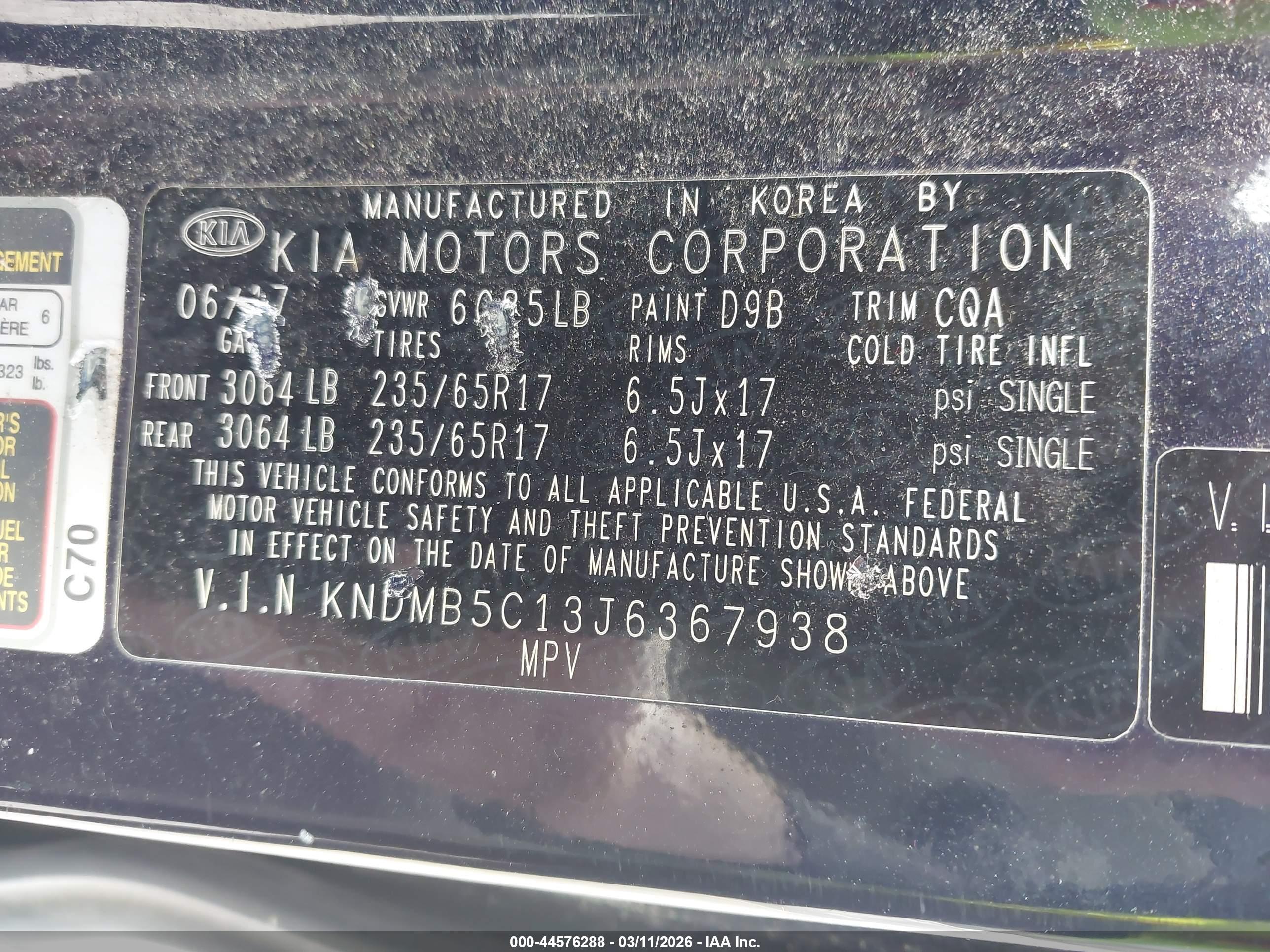 KIA SEDONA image 9