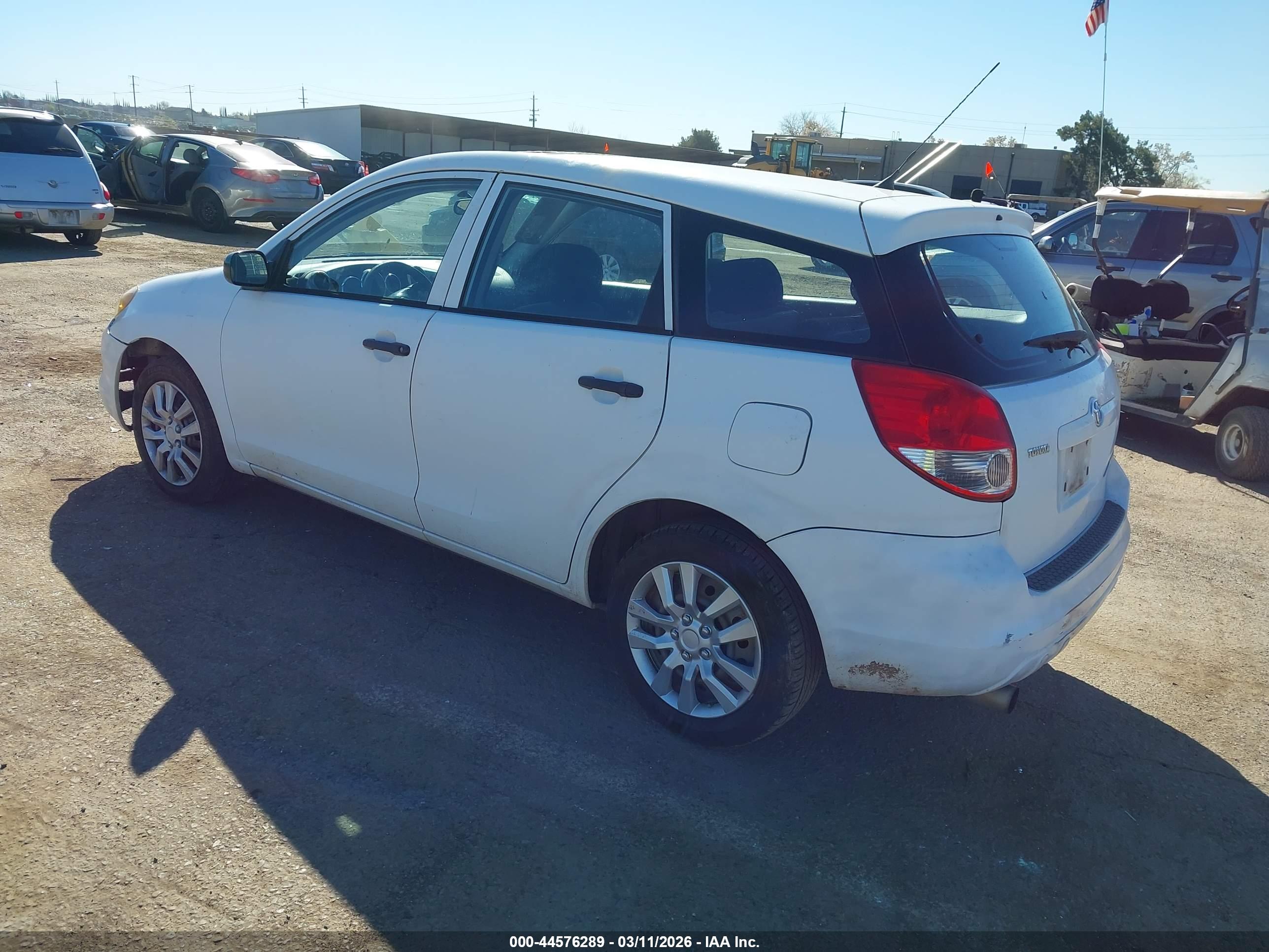 TOYOTA MATRIX image 3