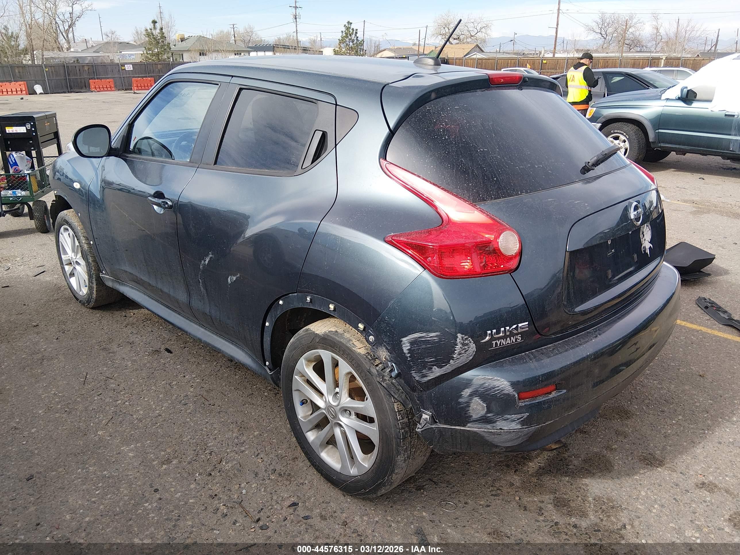 NISSAN JUKE image 3