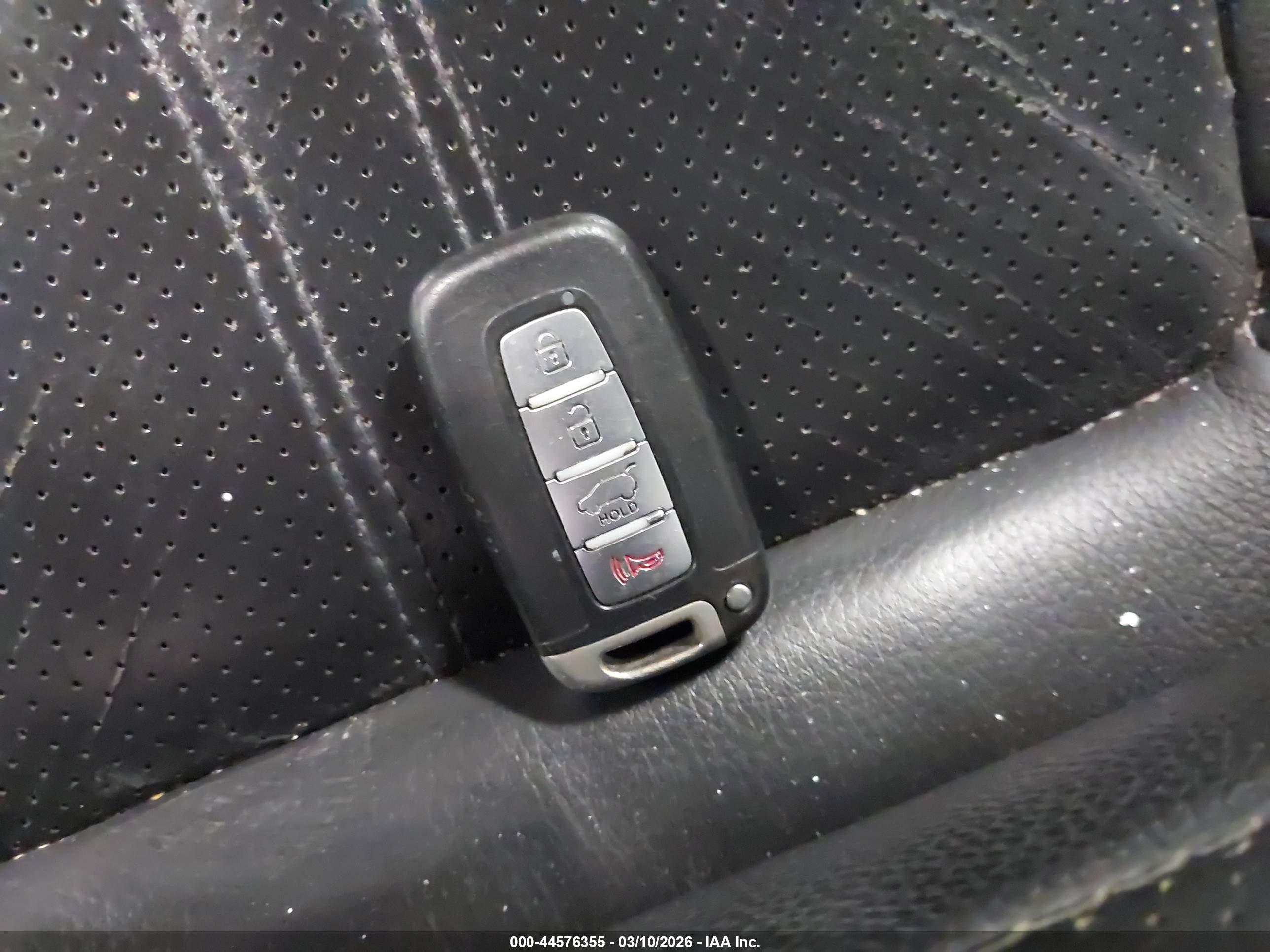 KIA SORENTO image 11