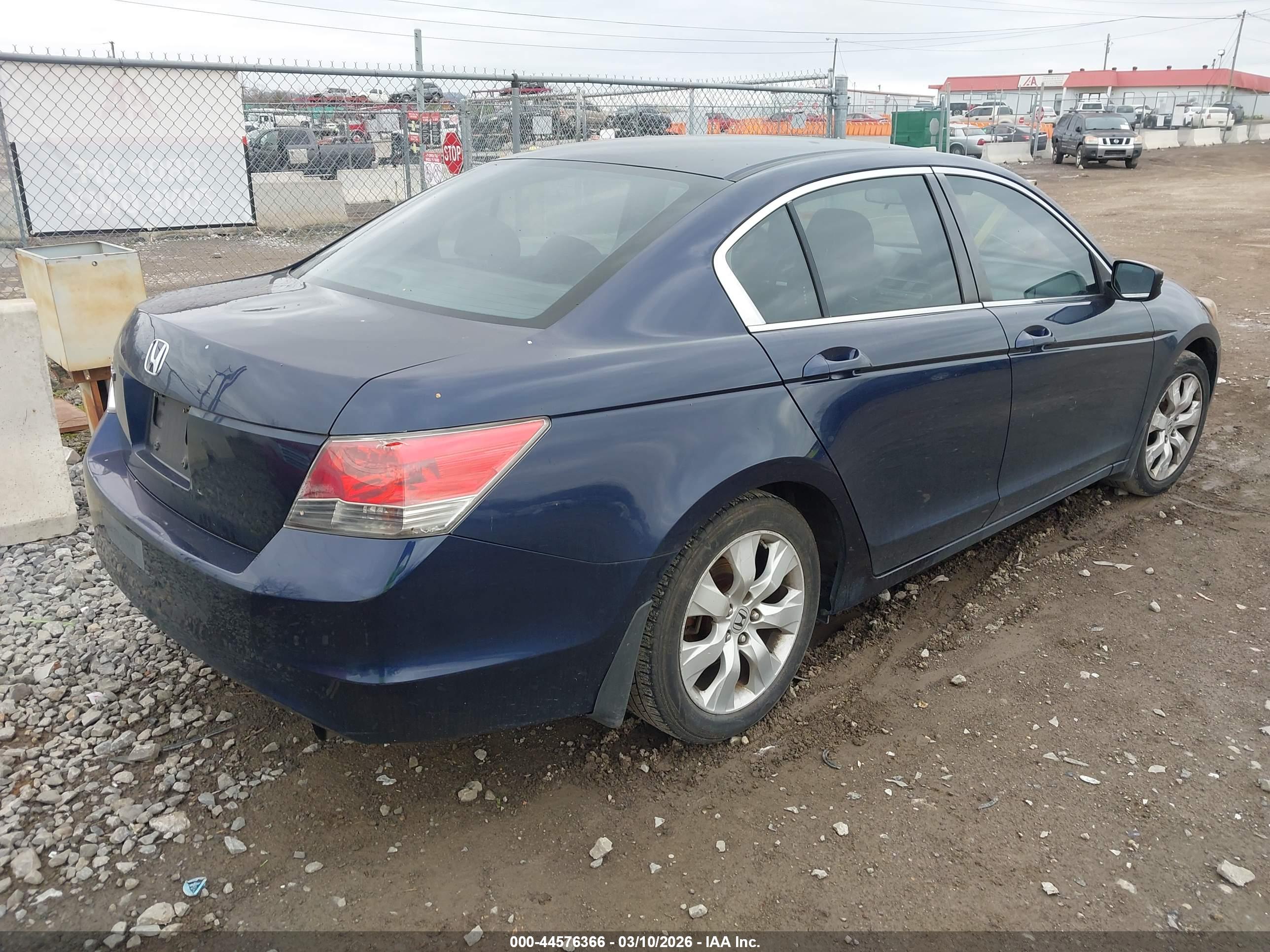 HONDA ACCORD image 4