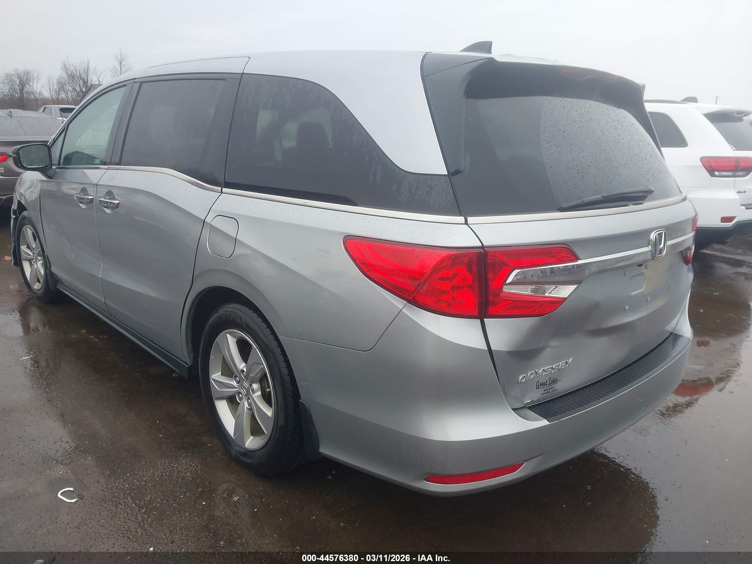 HONDA ODYSSEY image 3