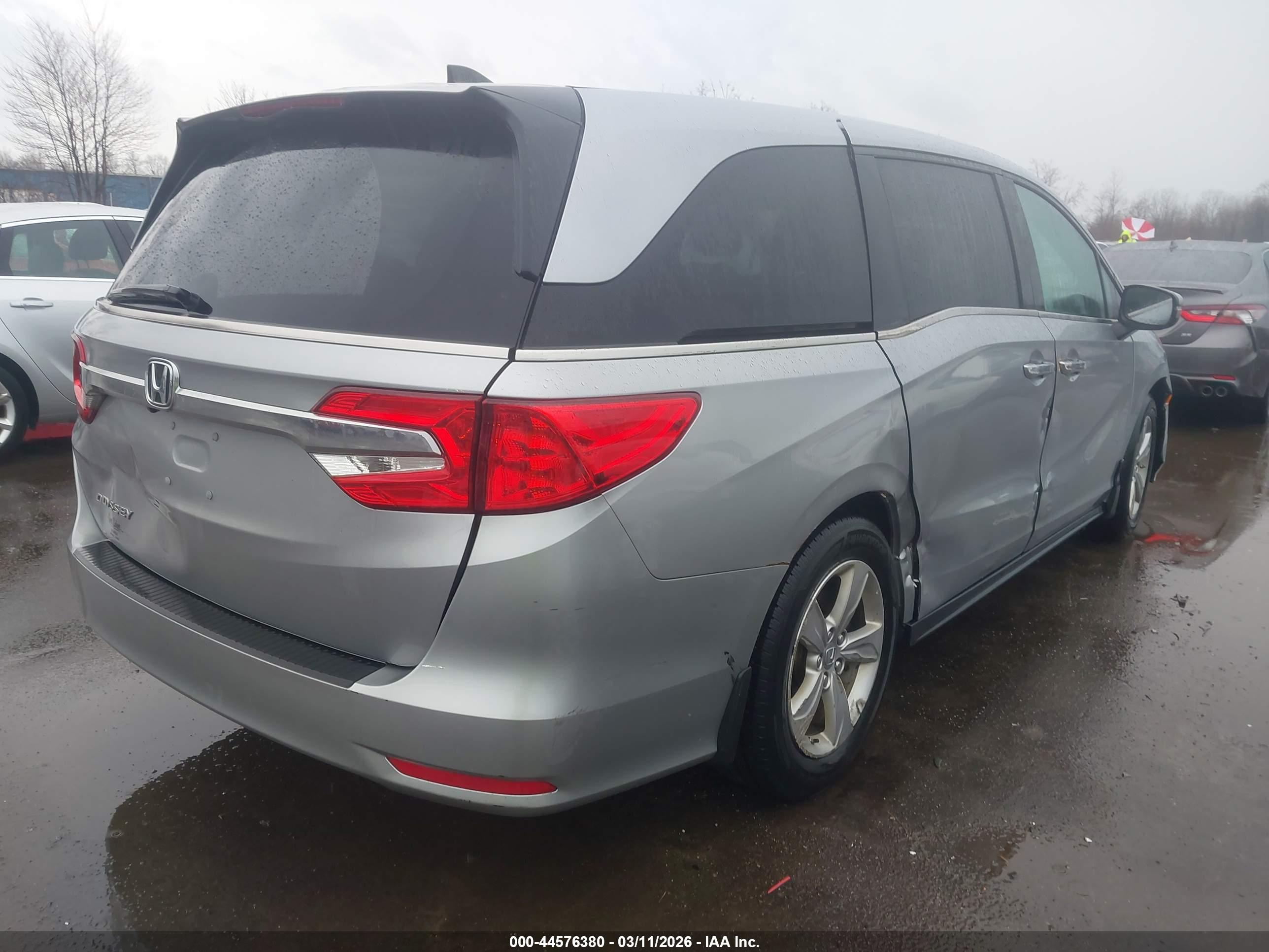 HONDA ODYSSEY image 4