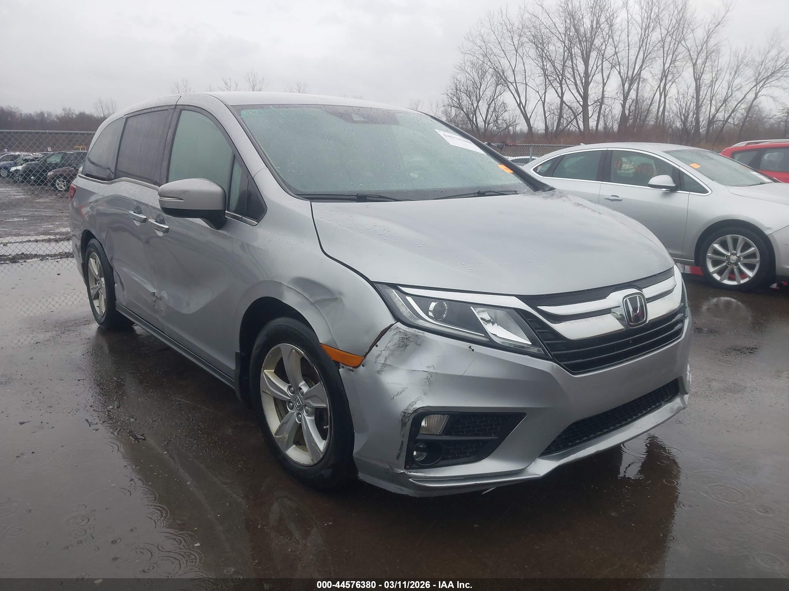 HONDA ODYSSEY image 6