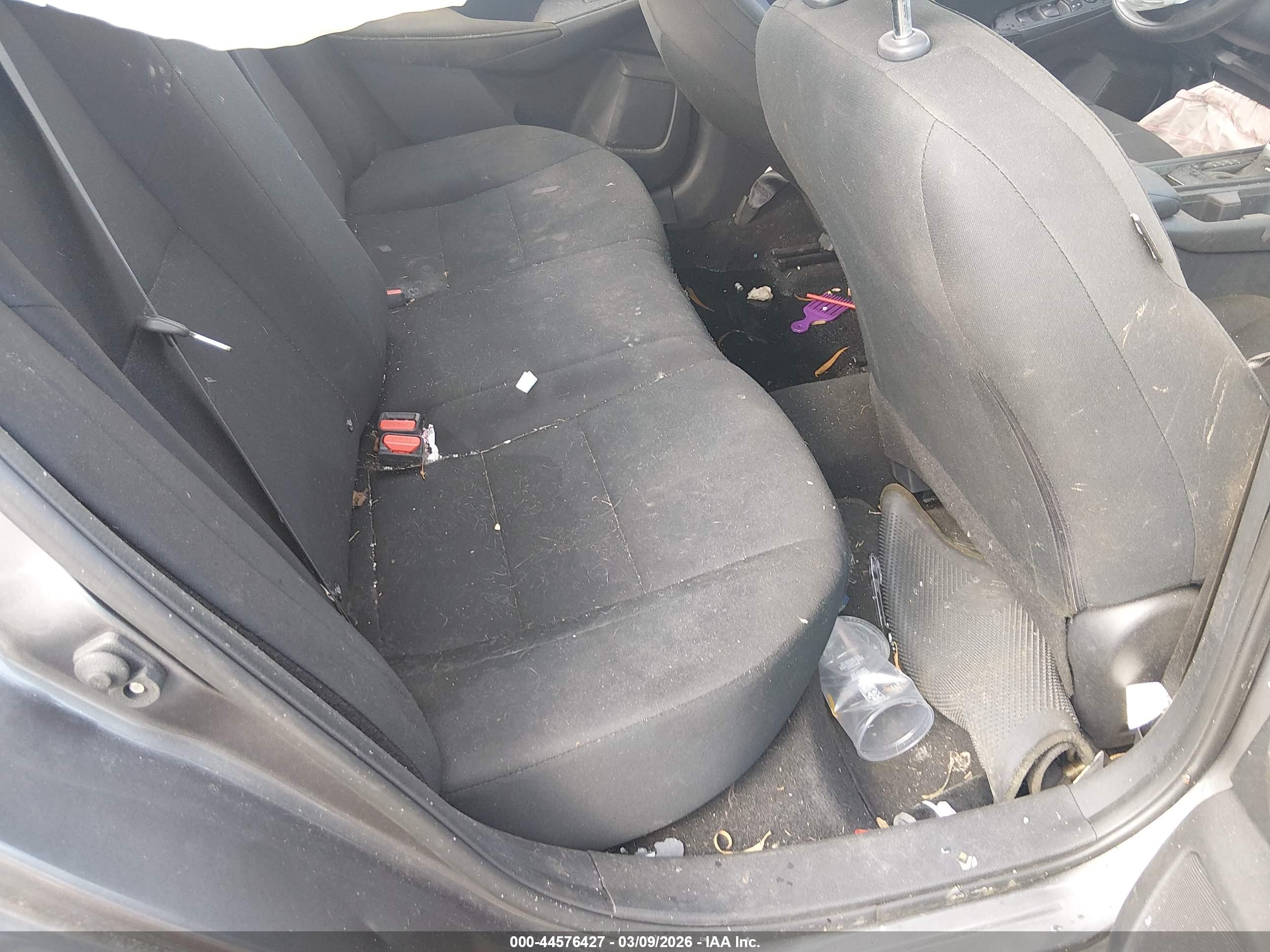 NISSAN SENTRA image 8