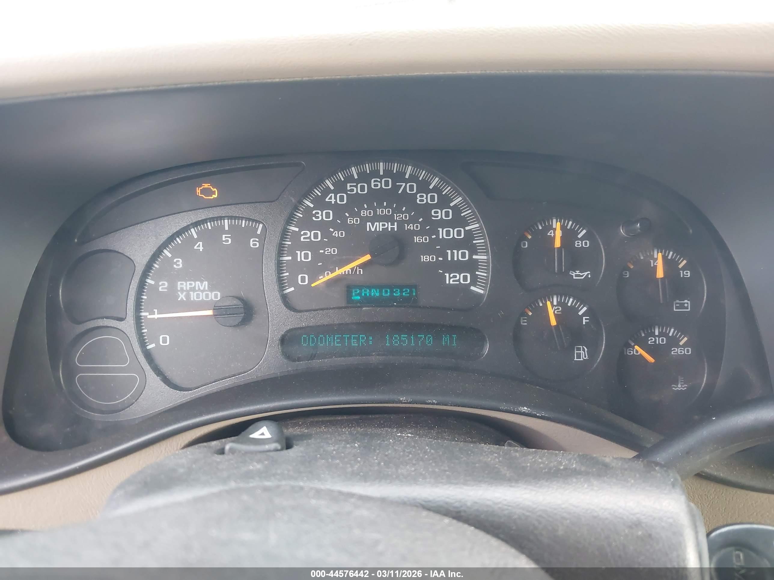 GMC YUKON image 7