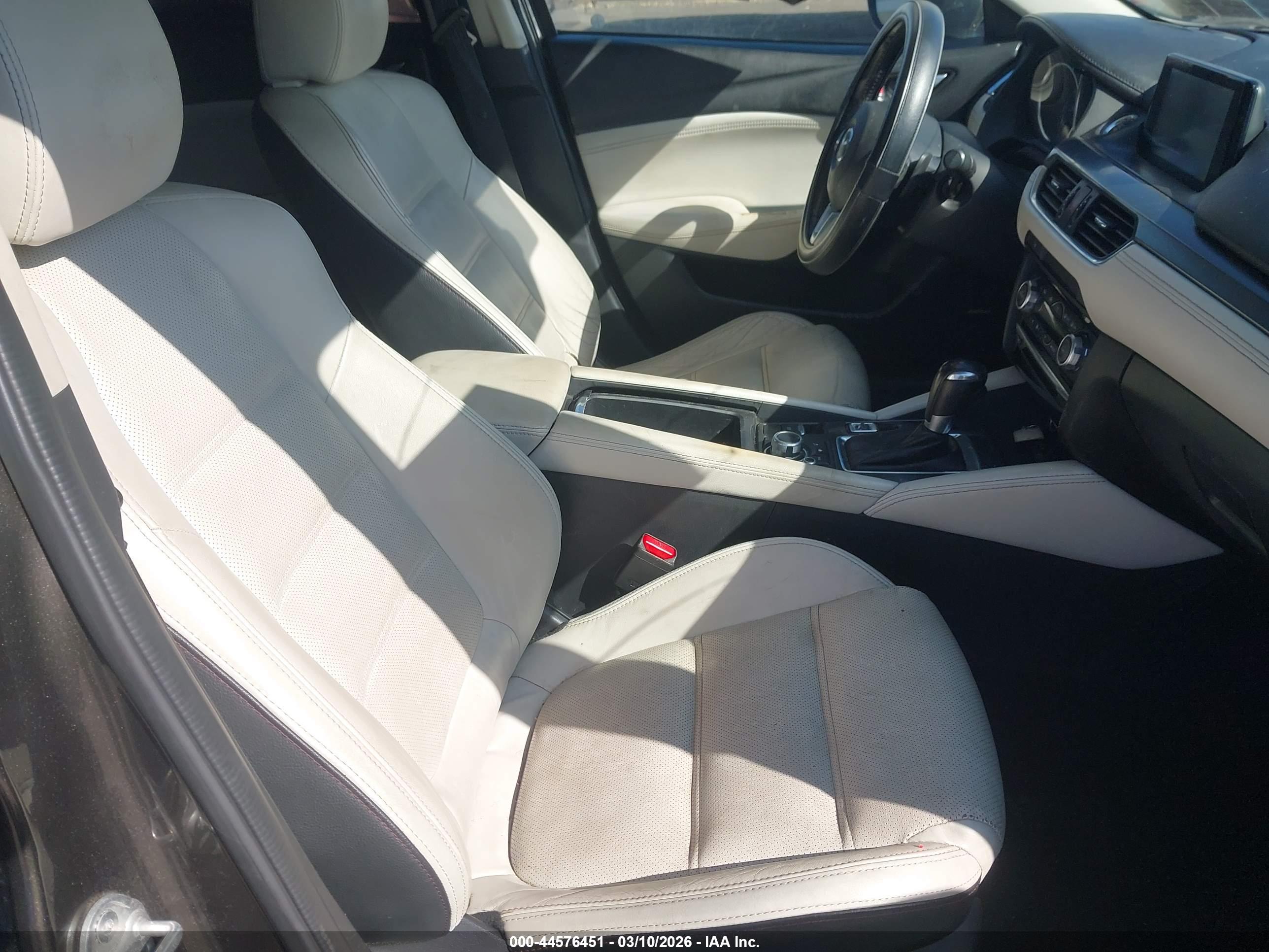 MAZDA MAZDA6 image 5