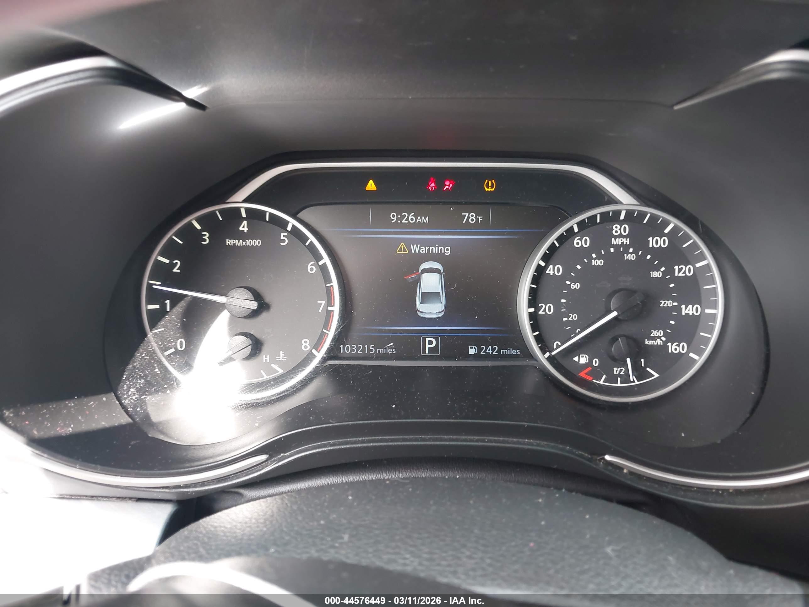 NISSAN MAXIMA image 7