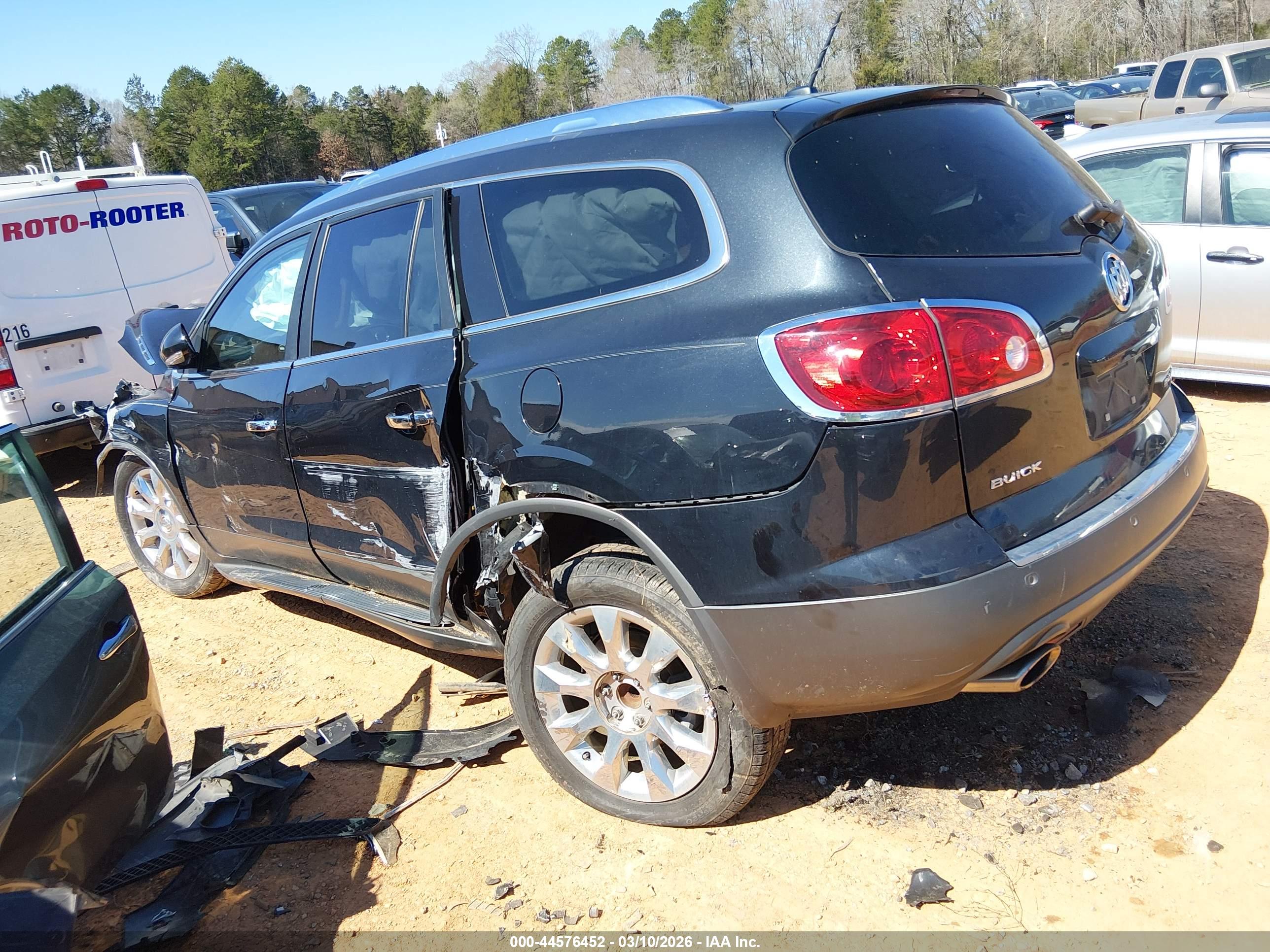 BUICK ENCLAVE image 3