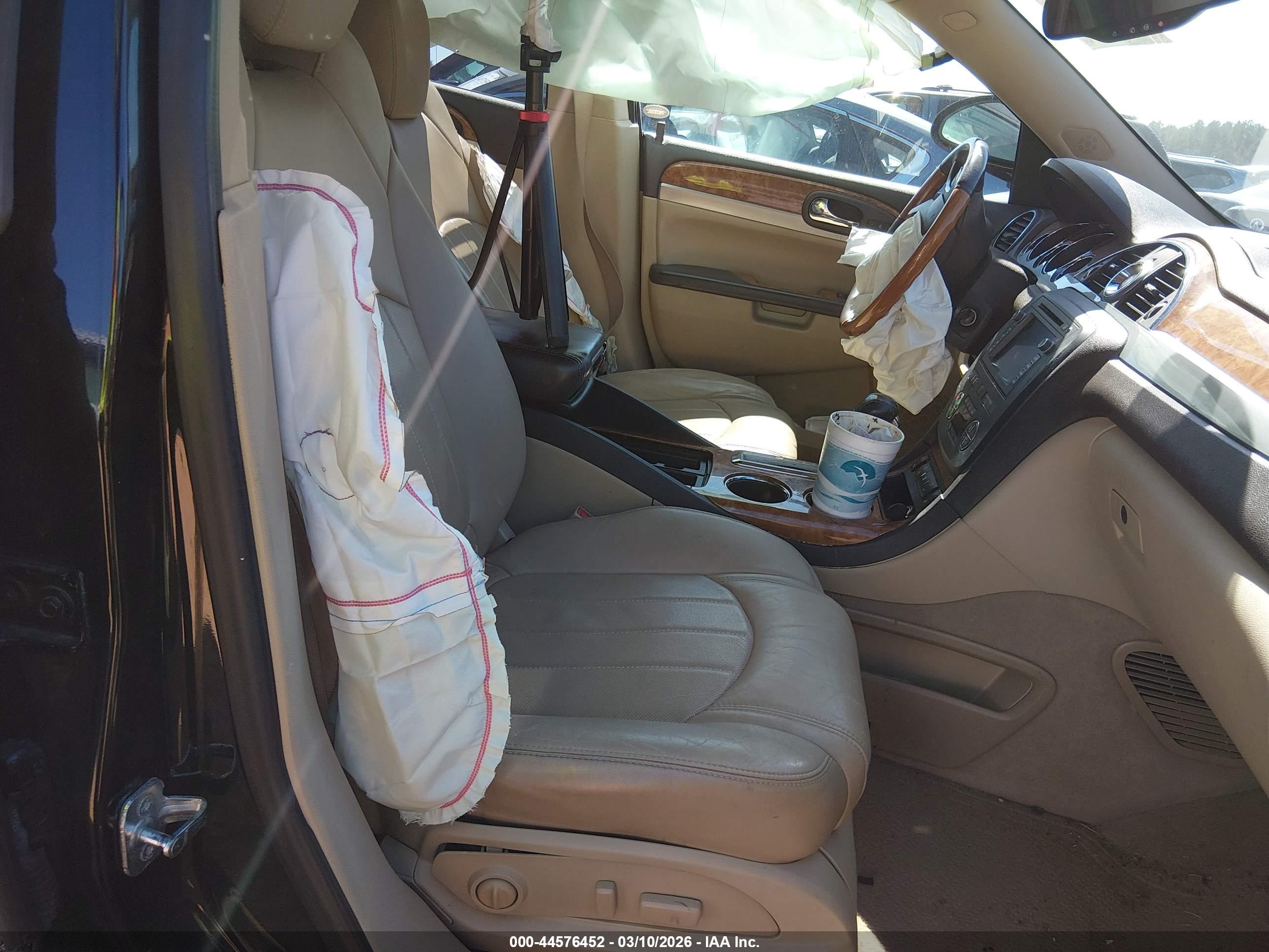 BUICK ENCLAVE image 5
