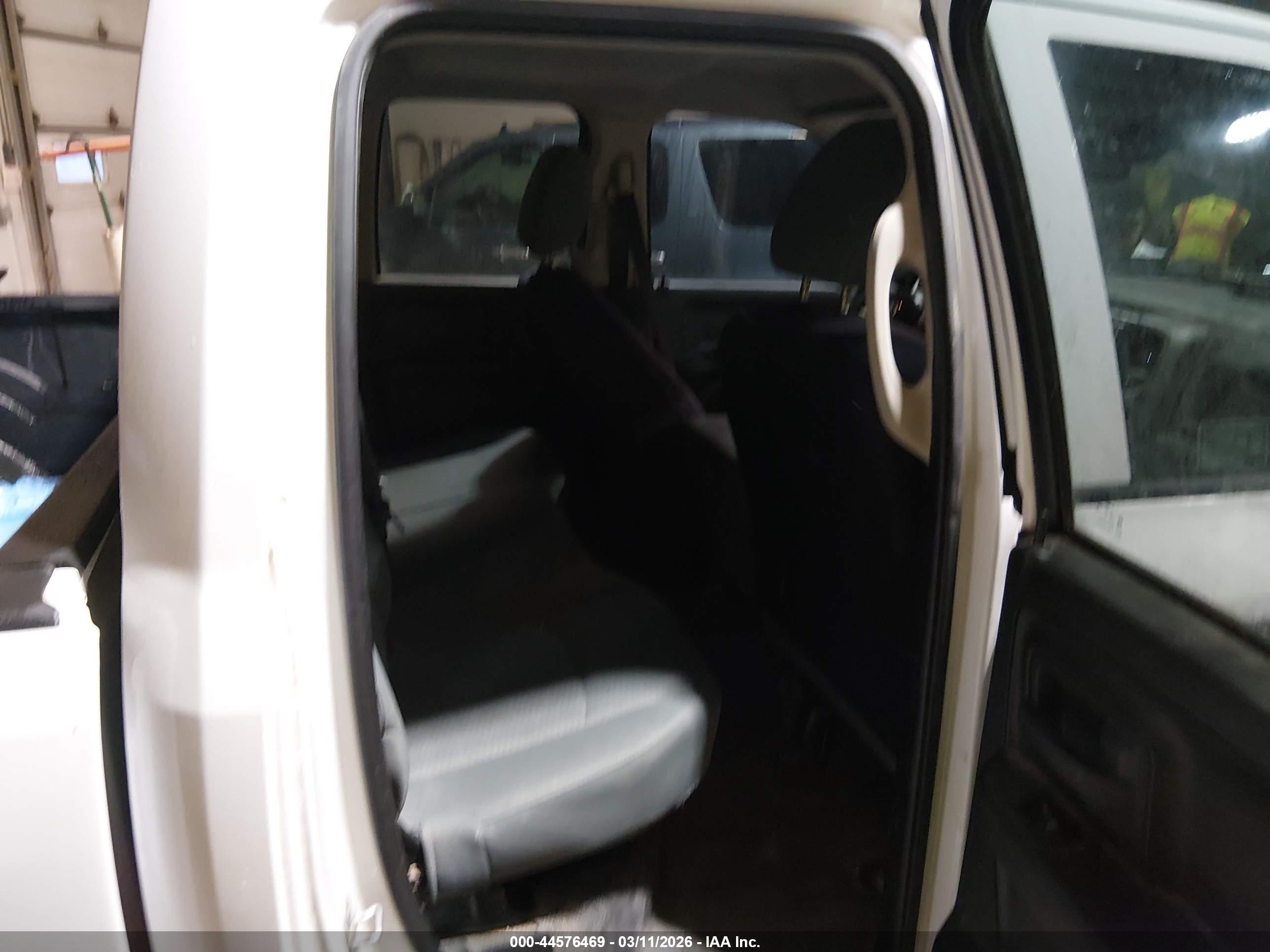 RAM 1500 image 8