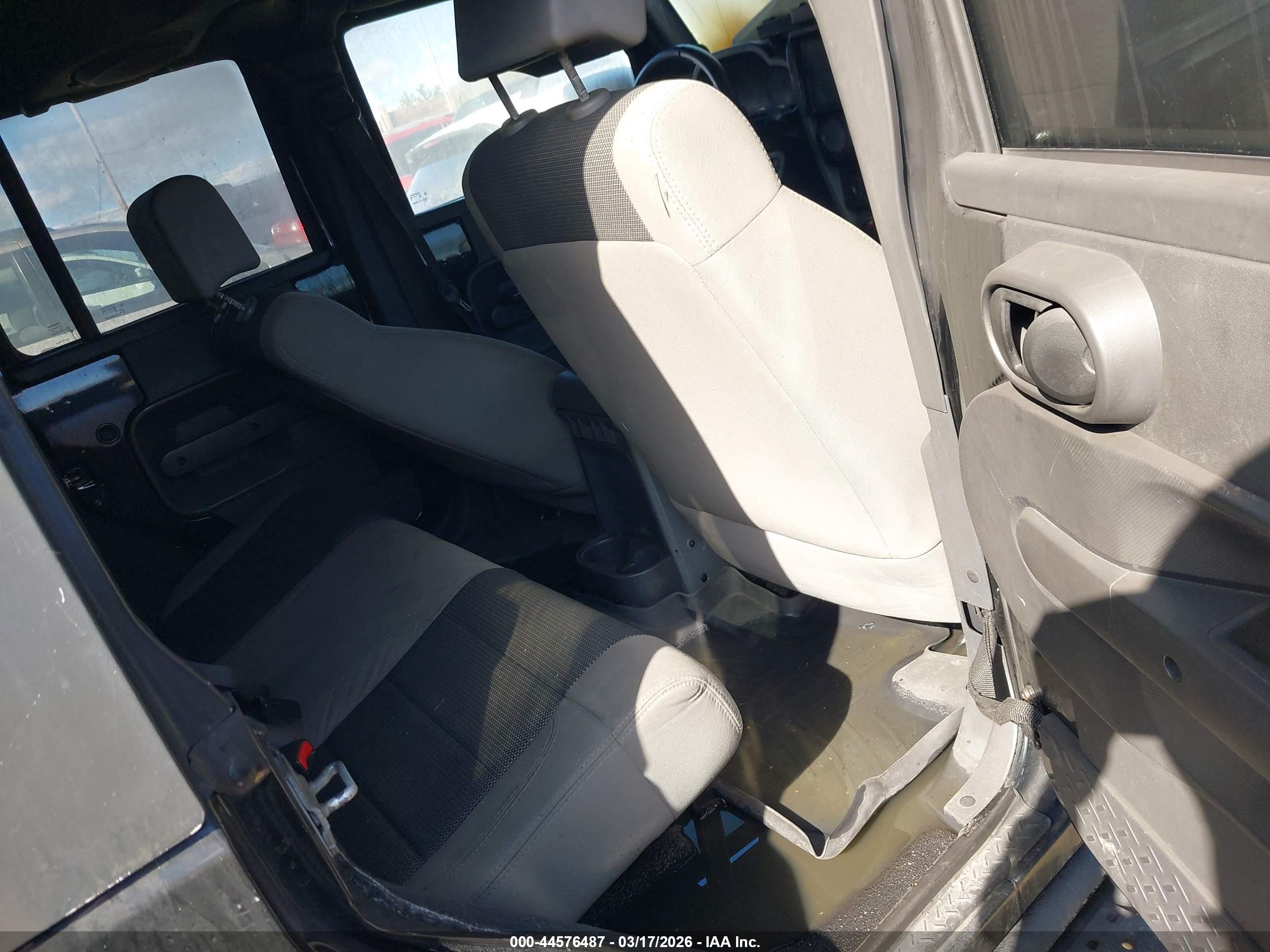 JEEP WRANGLER image 8