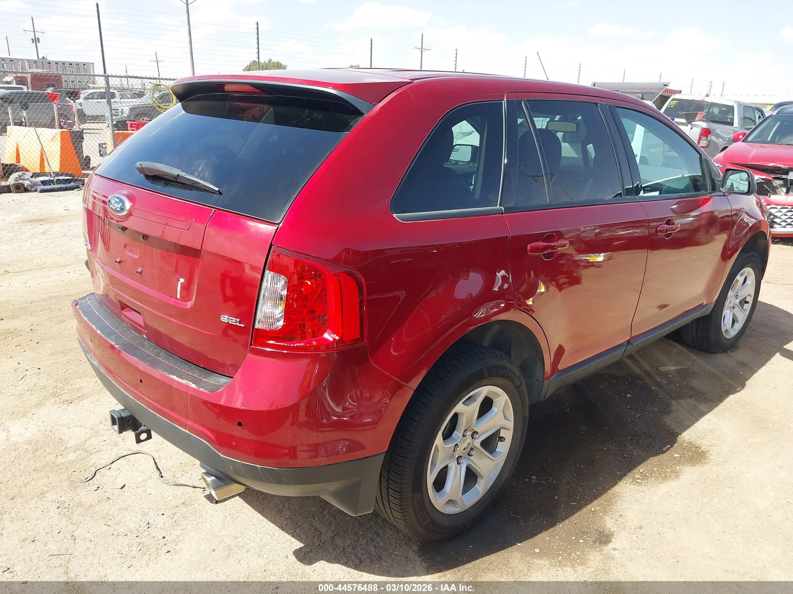 FORD EDGE image 4