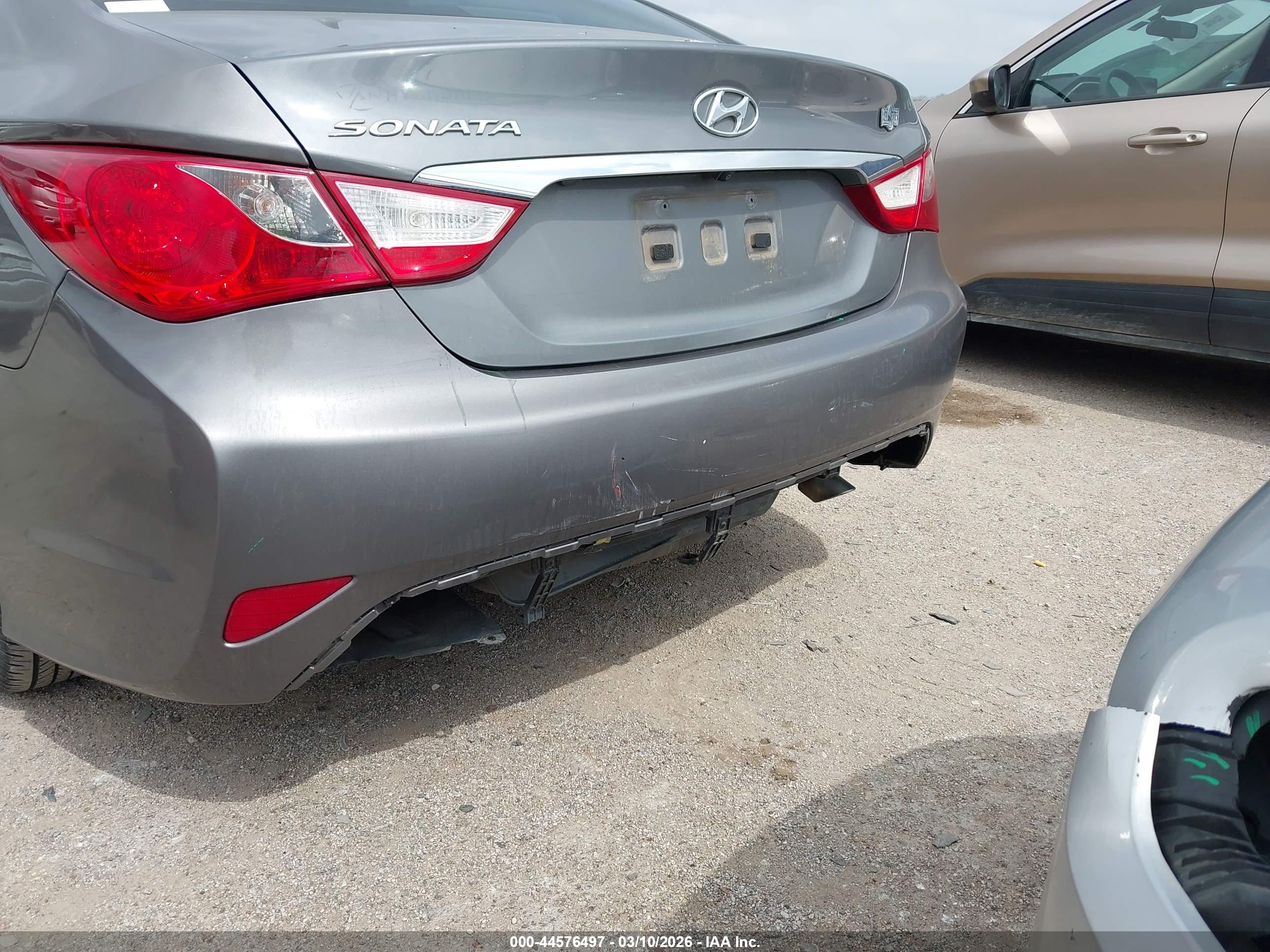 HYUNDAI SONATA image 6