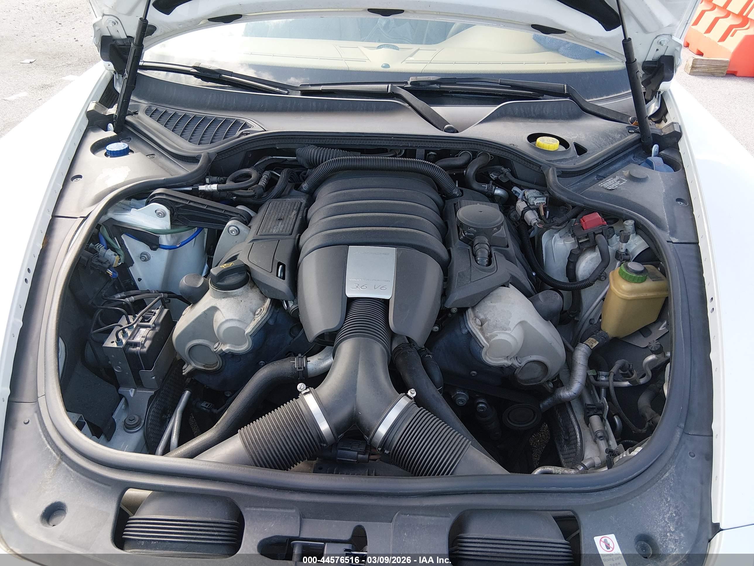 PORSCHE PANAMERA image 10