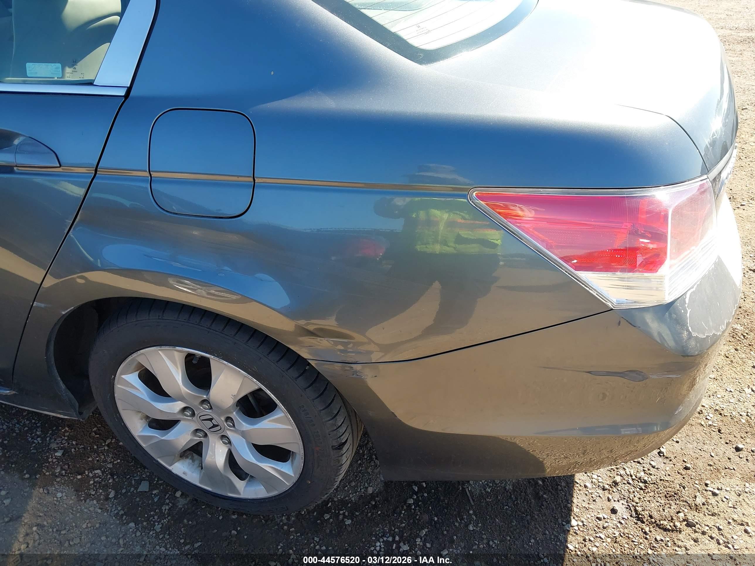 HONDA ACCORD image 6