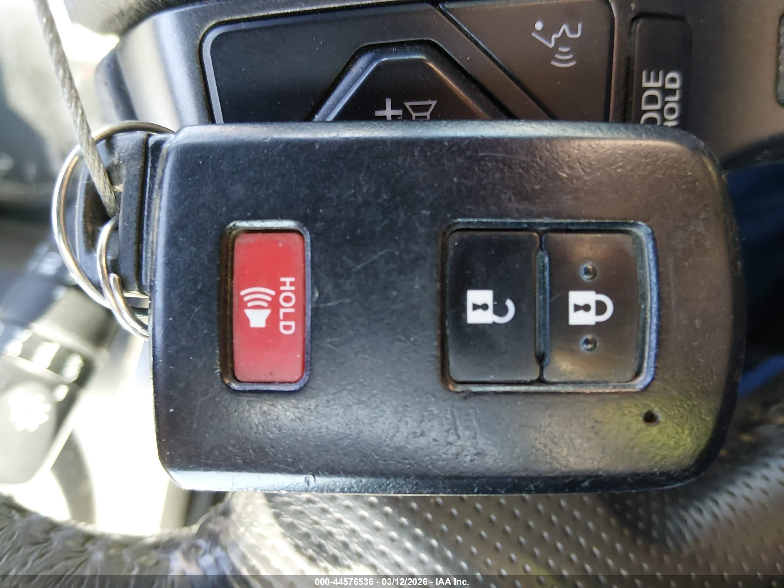 TOYOTA TACOMA image 11