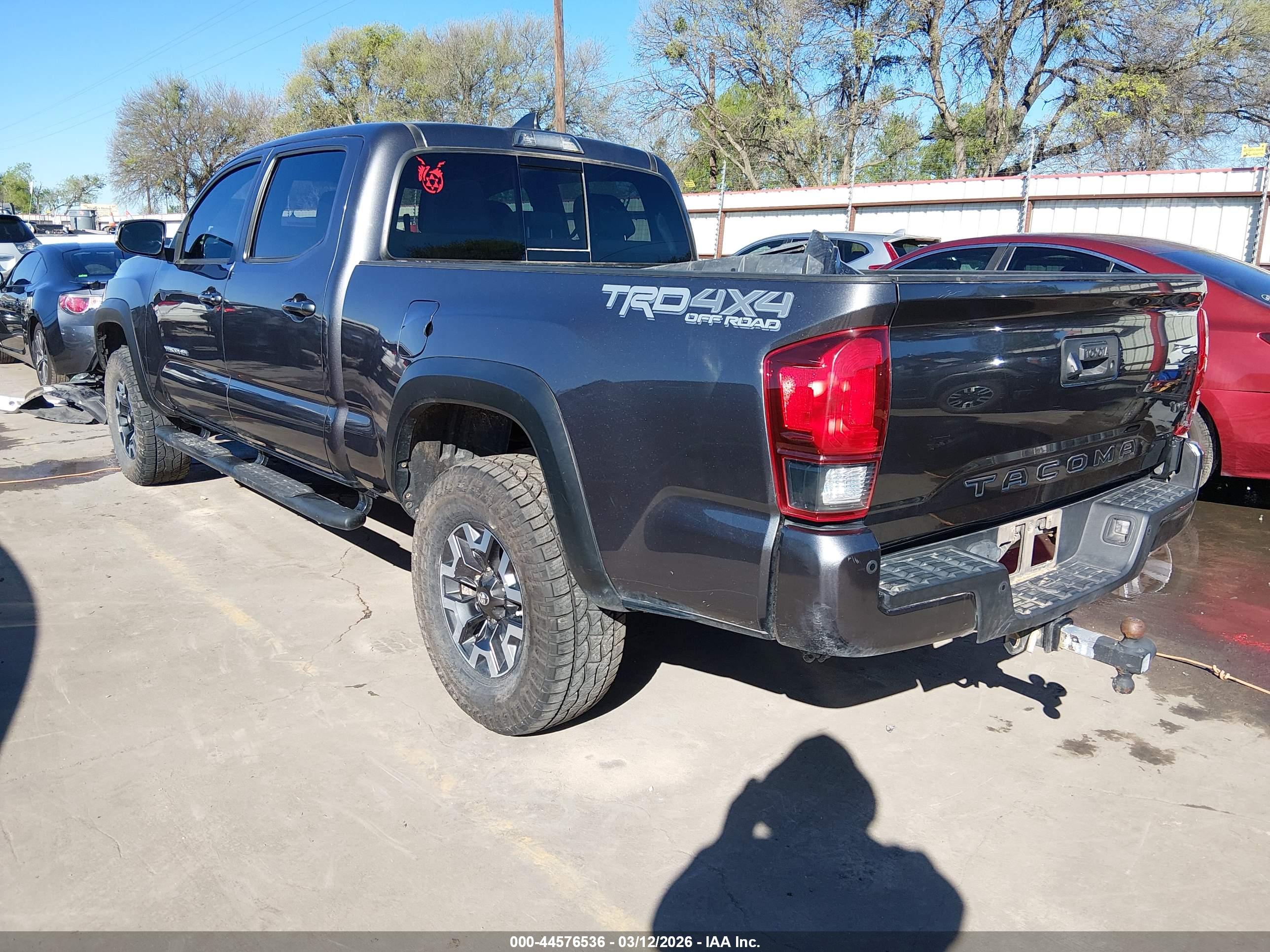 TOYOTA TACOMA image 3