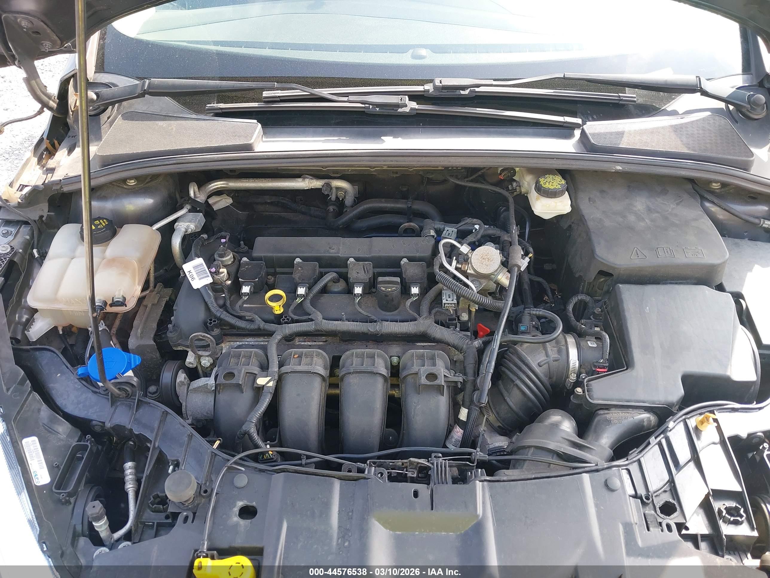 FORD FOCUS image 10