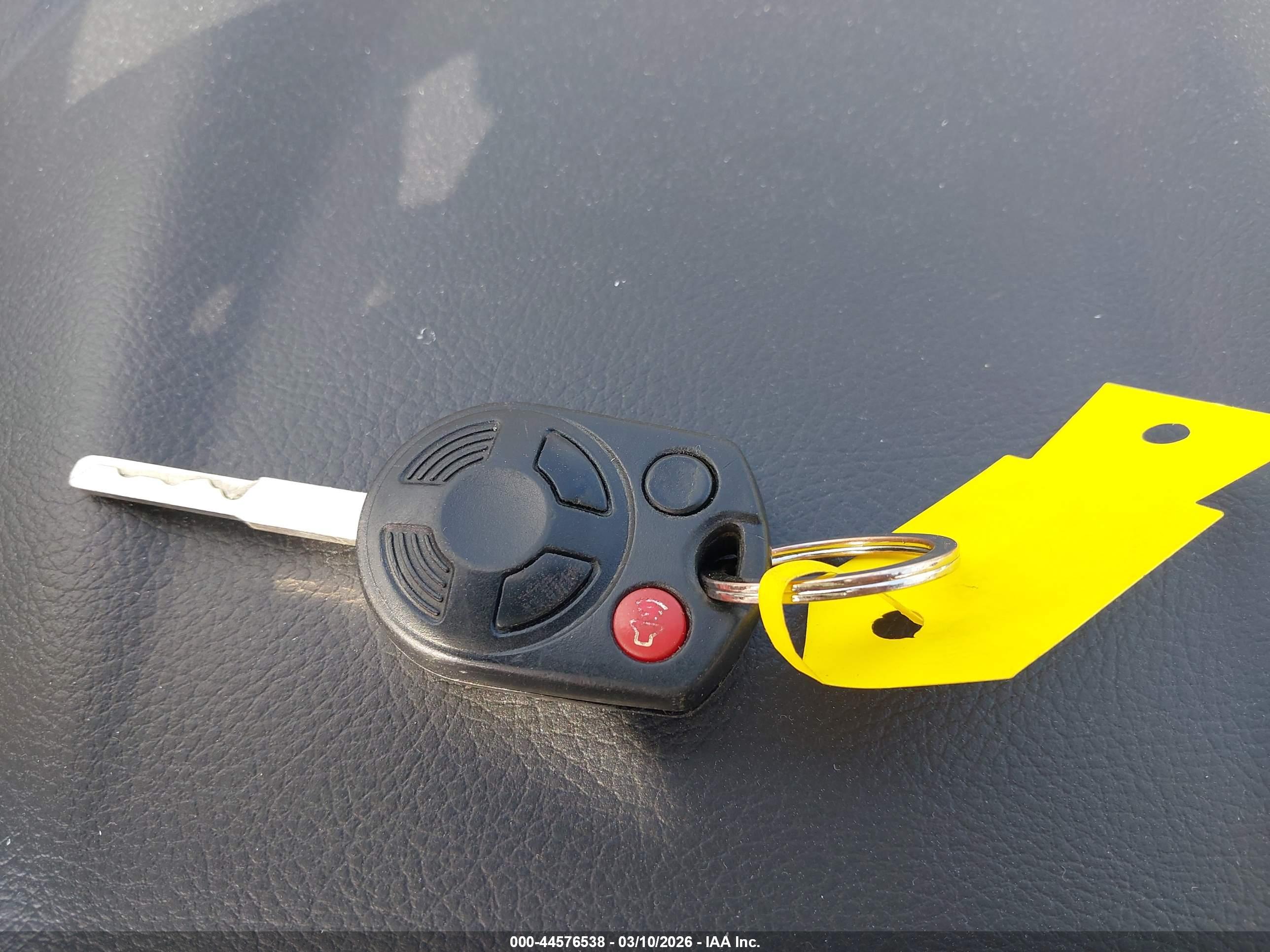 FORD FOCUS image 11