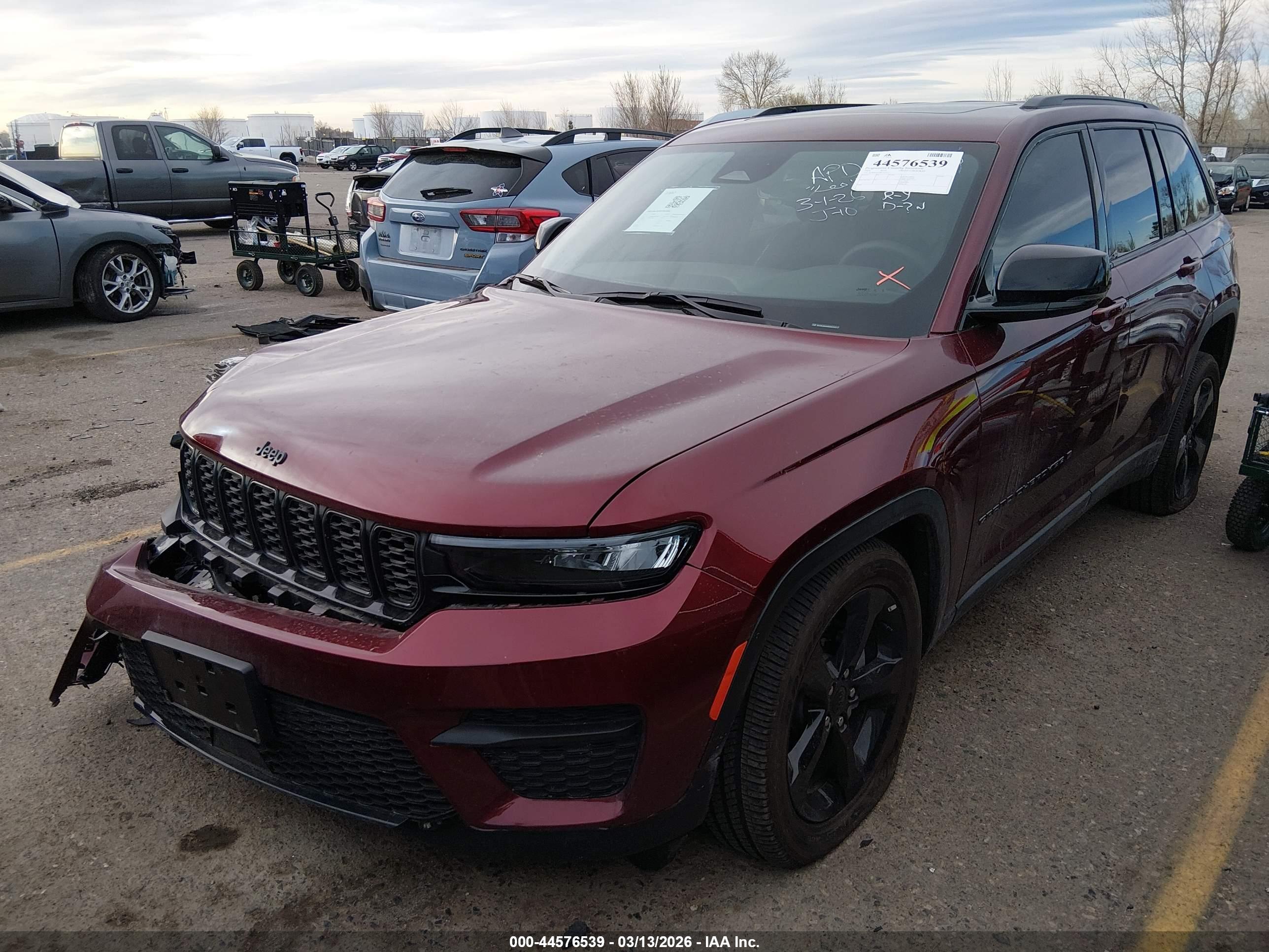 JEEP GRAND image 2