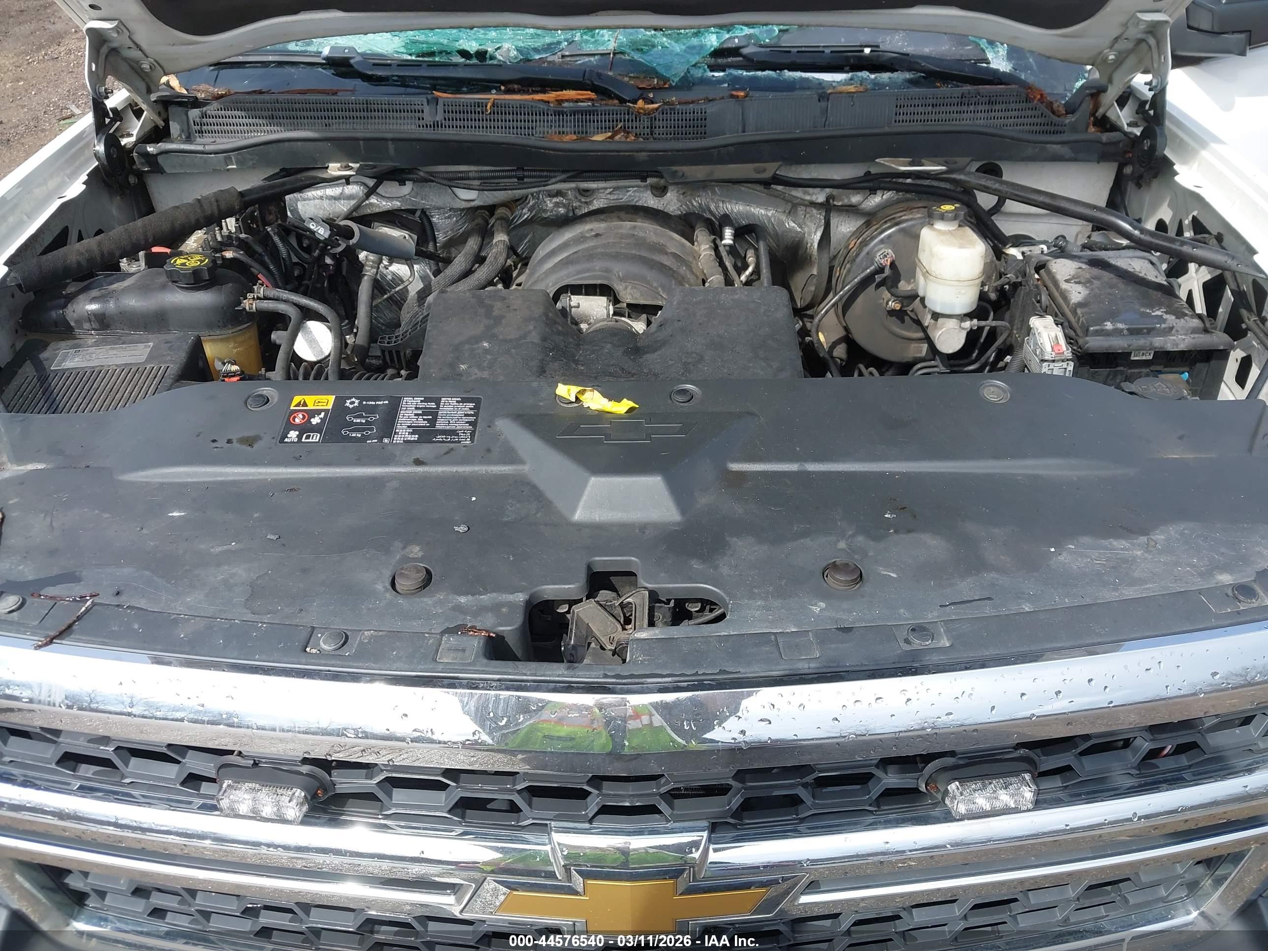 CHEVROLET SILVERADO image 10
