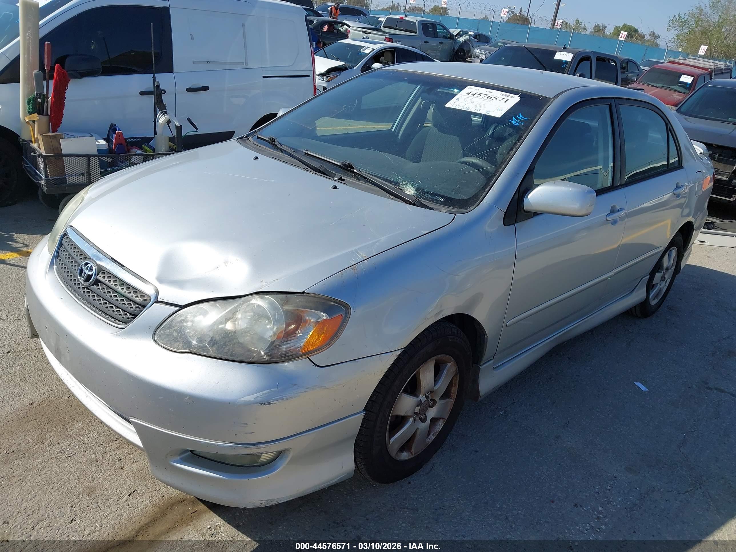 TOYOTA COROLLA image 2