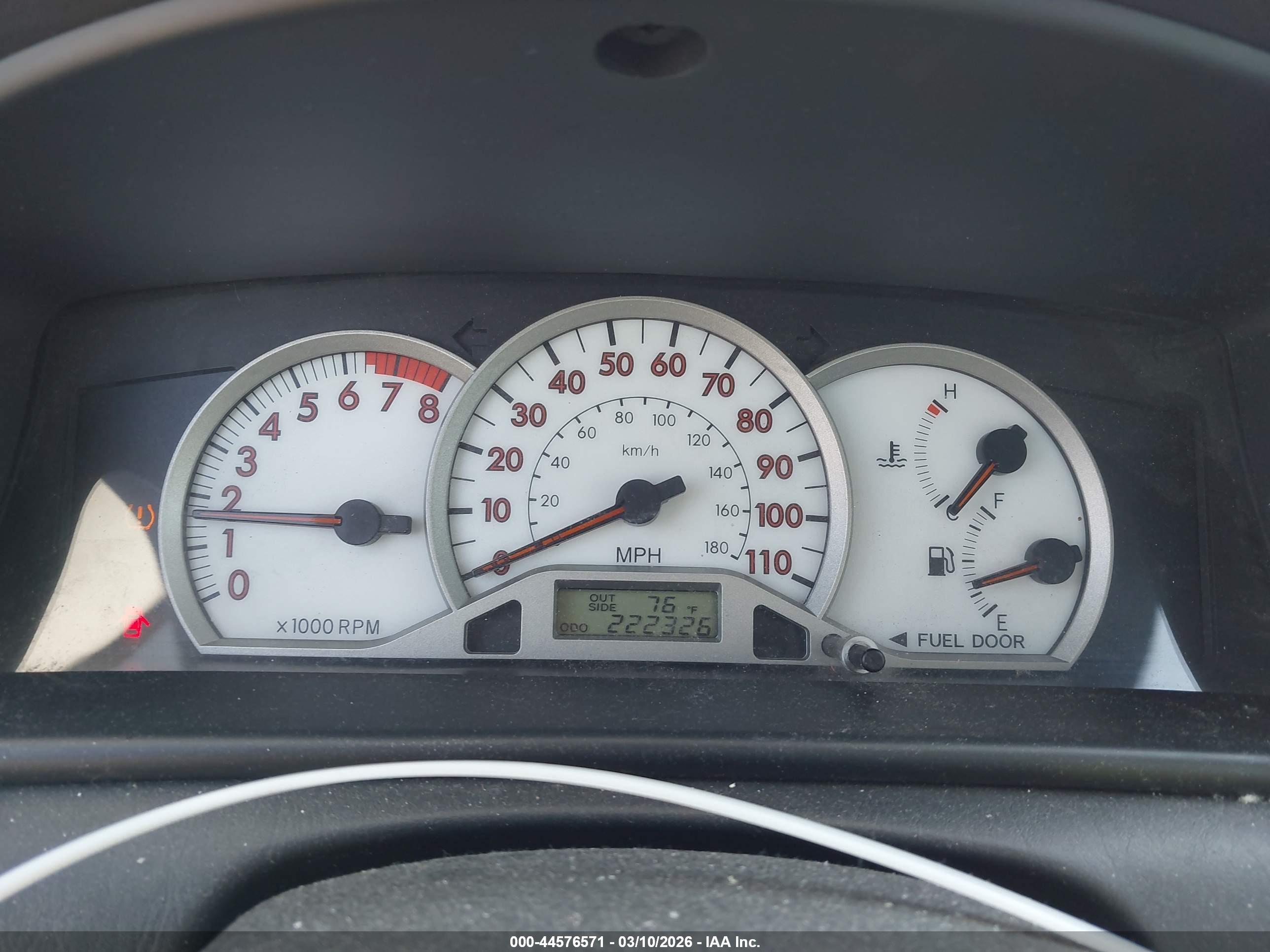 TOYOTA COROLLA image 7