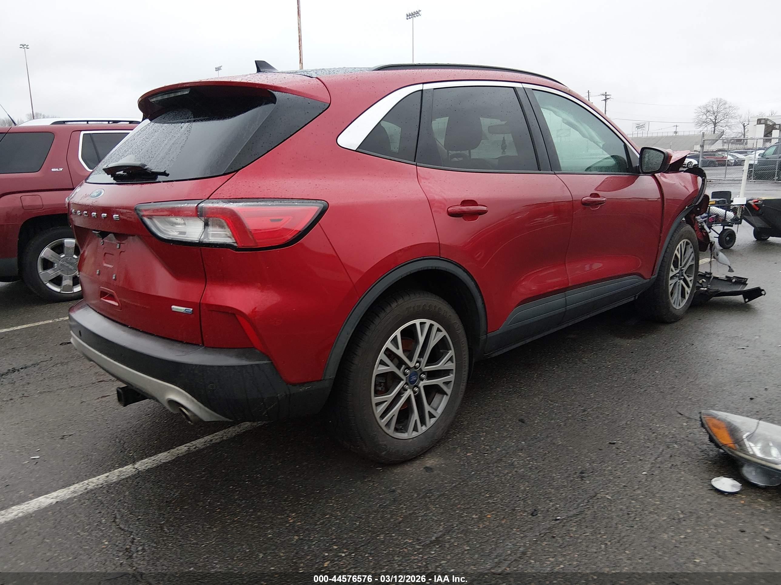 FORD ESCAPE image 4