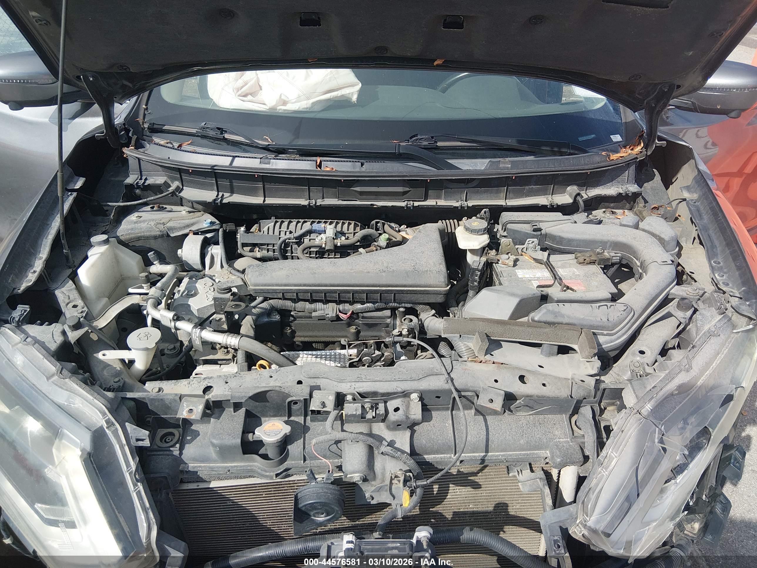 NISSAN ROGUE image 10