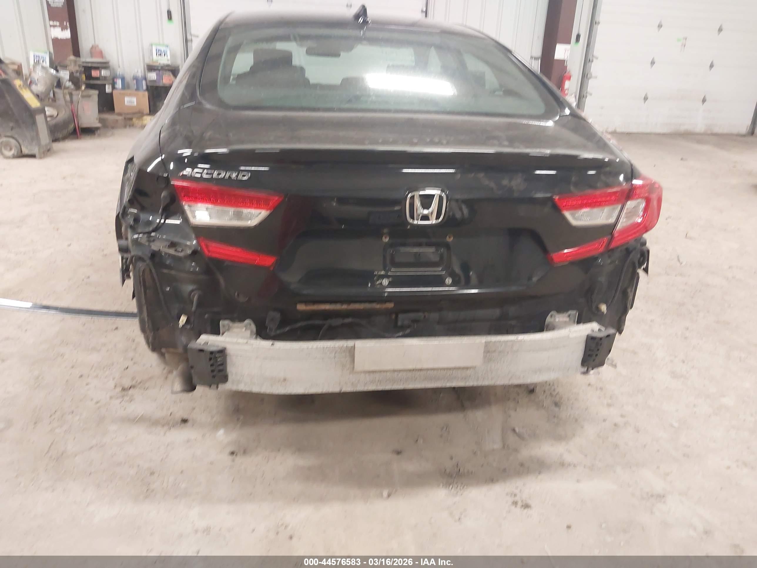 HONDA ACCORD image 6