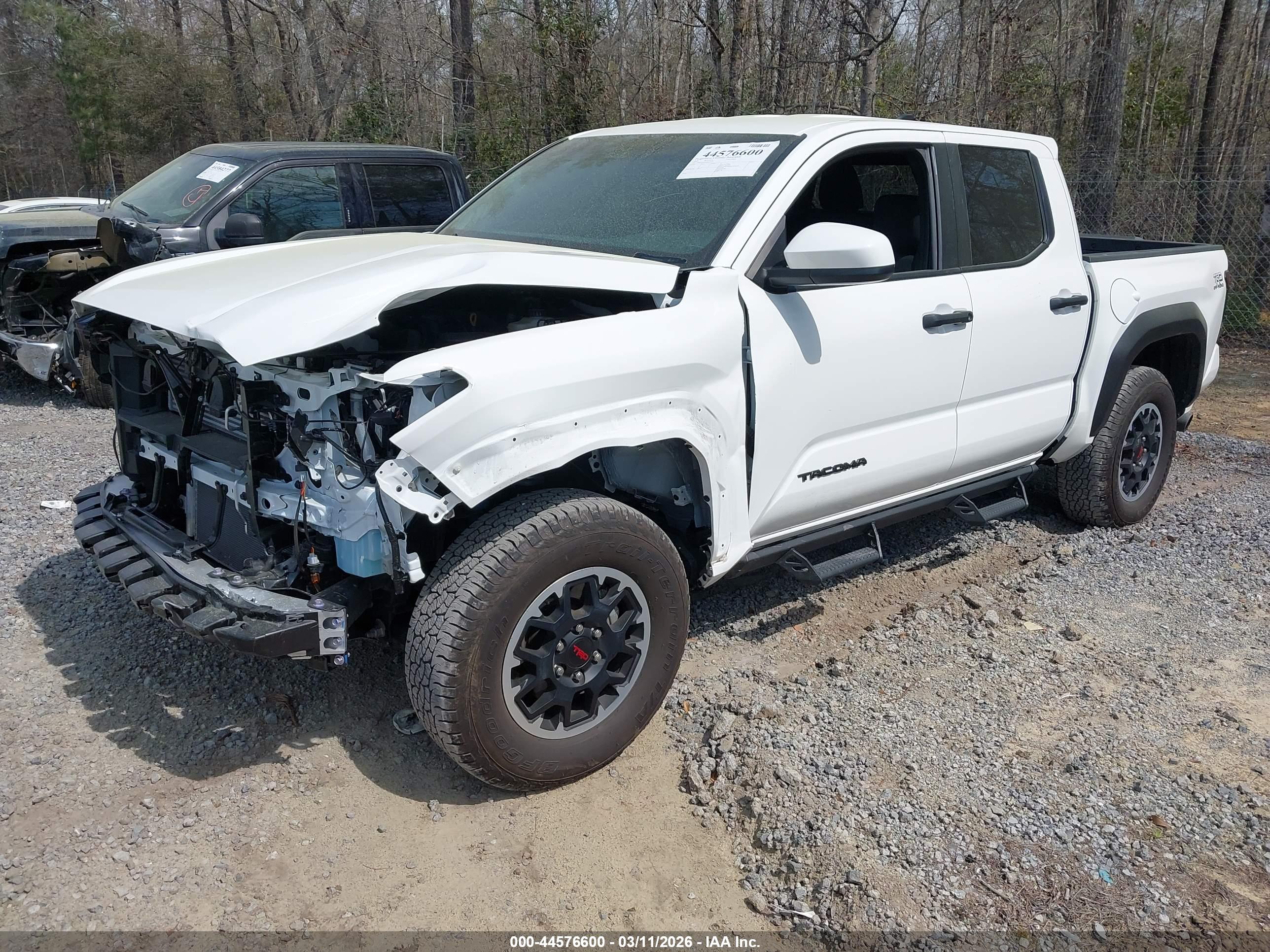 TOYOTA TACOMA image 2