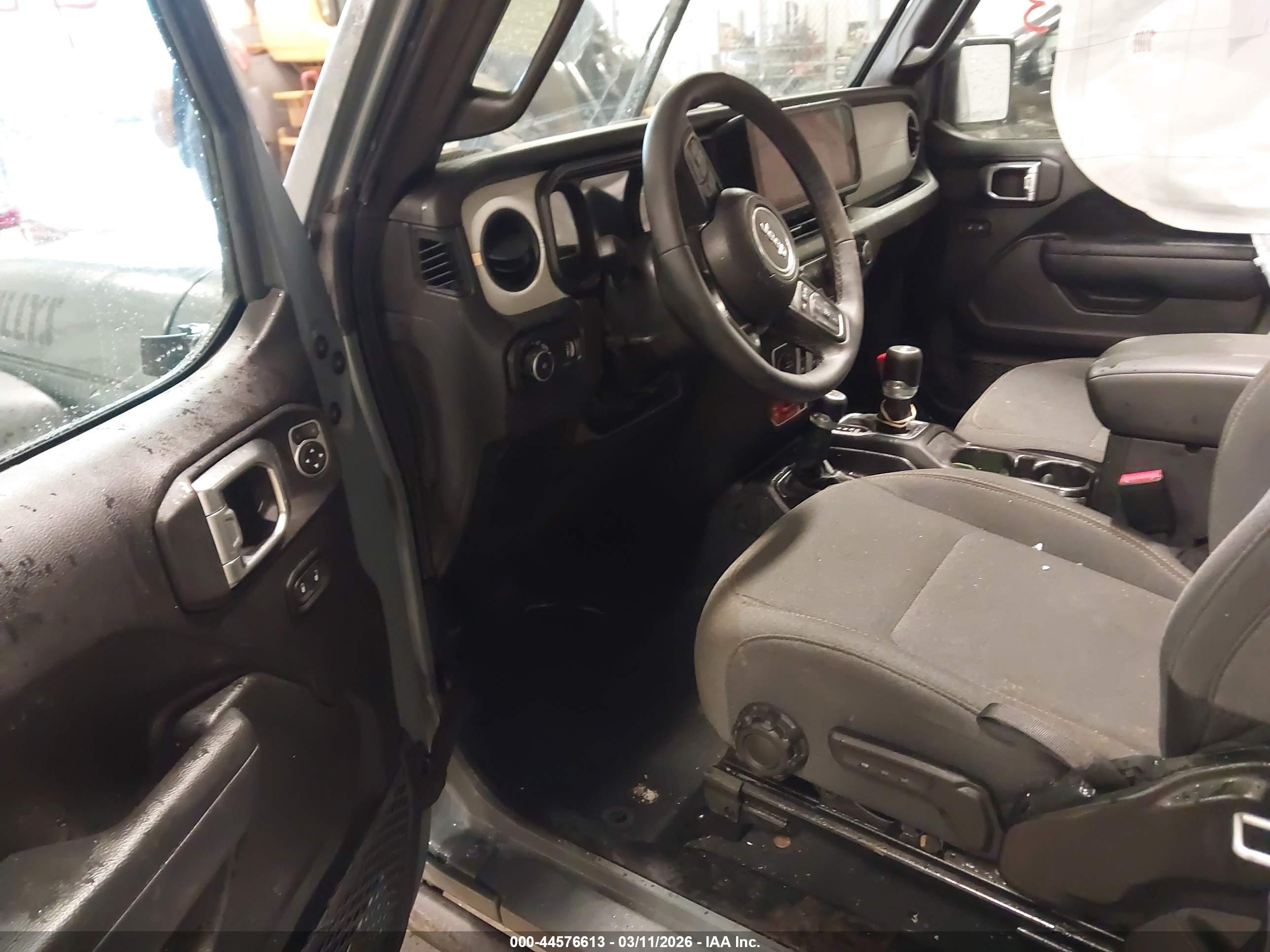 JEEP WRANGLER image 5