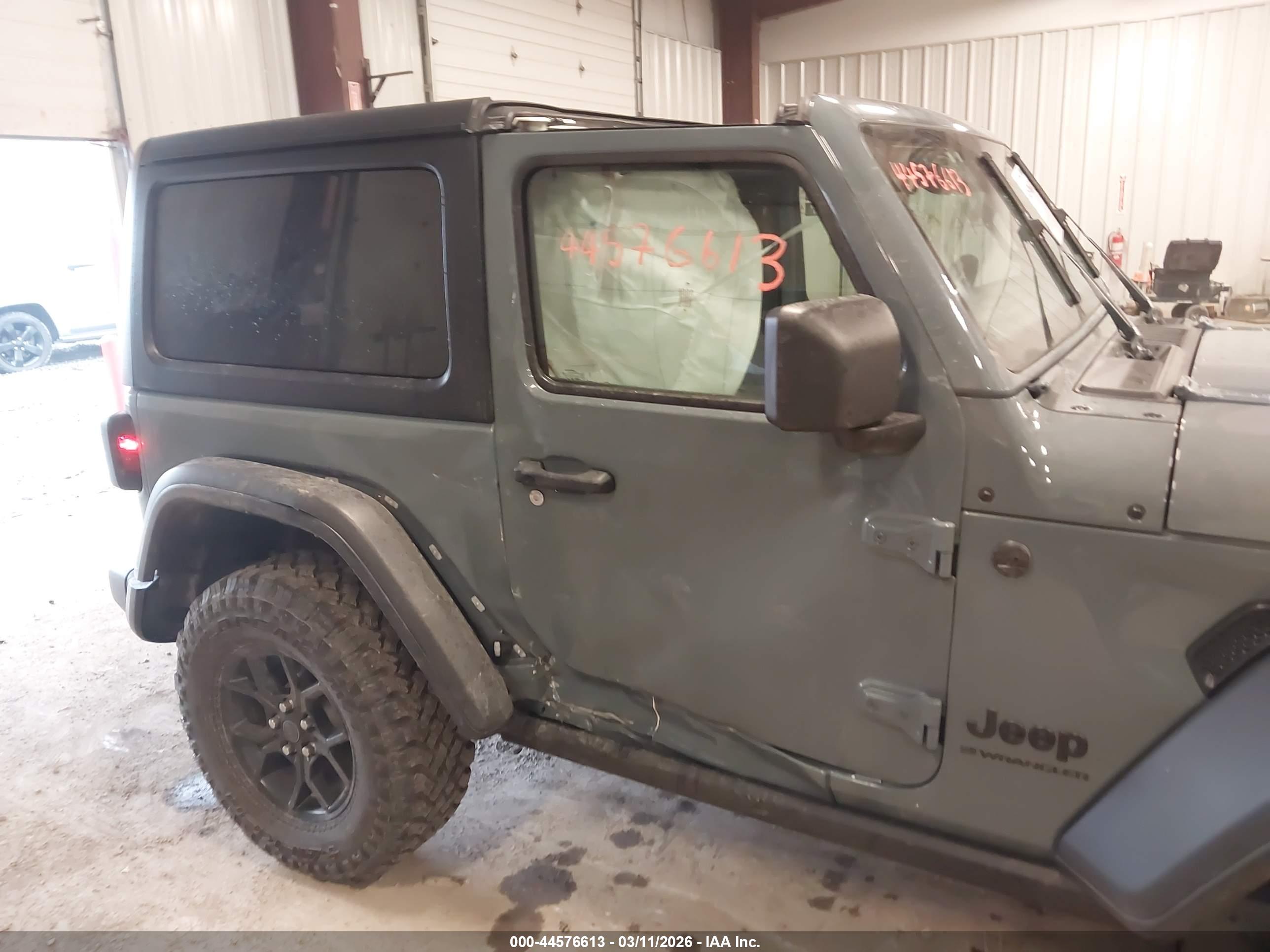 JEEP WRANGLER image 6